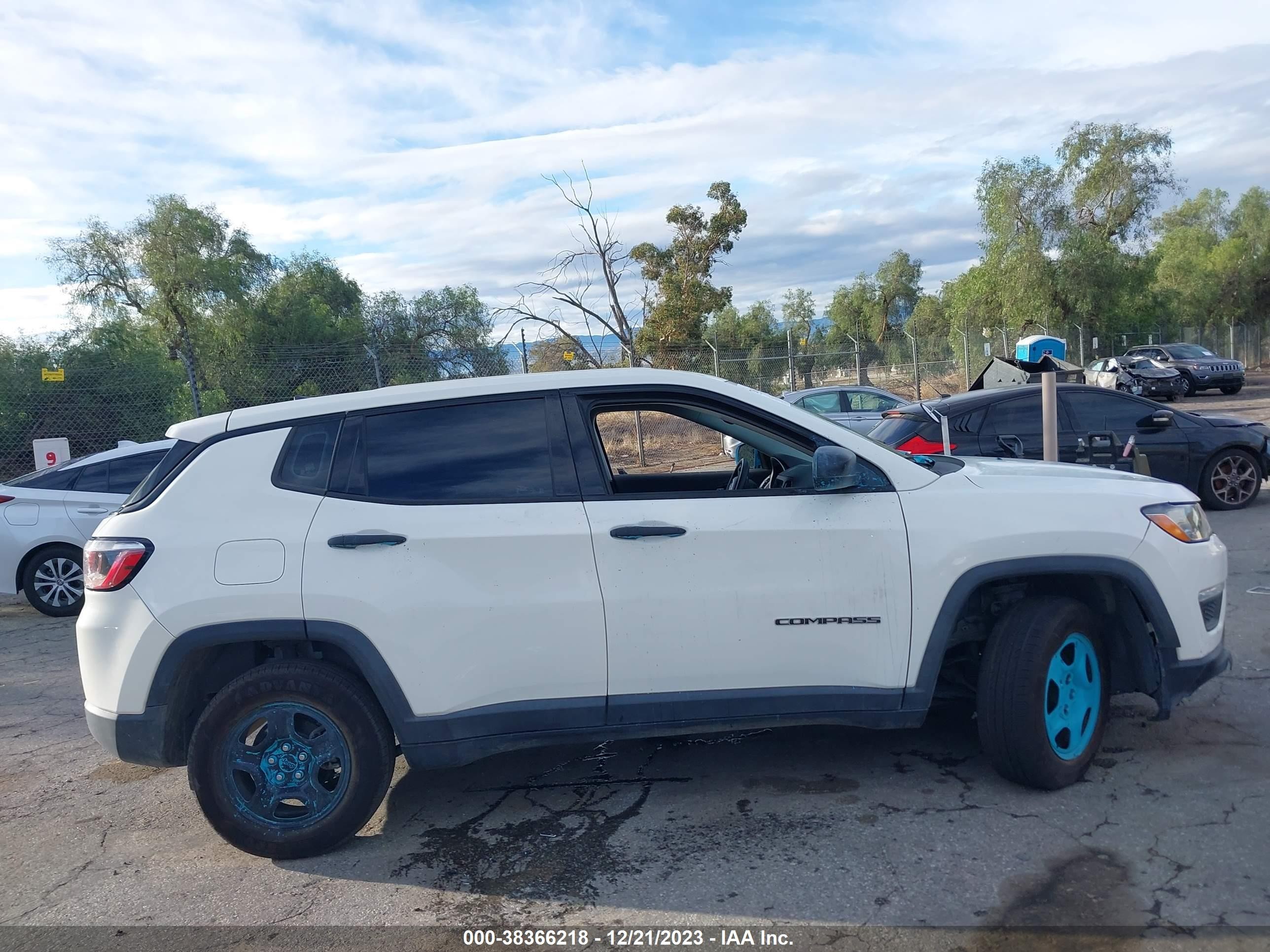 2021 Jeep Compass Sport Fwd White vin: 3C4NJCAB9MT567711