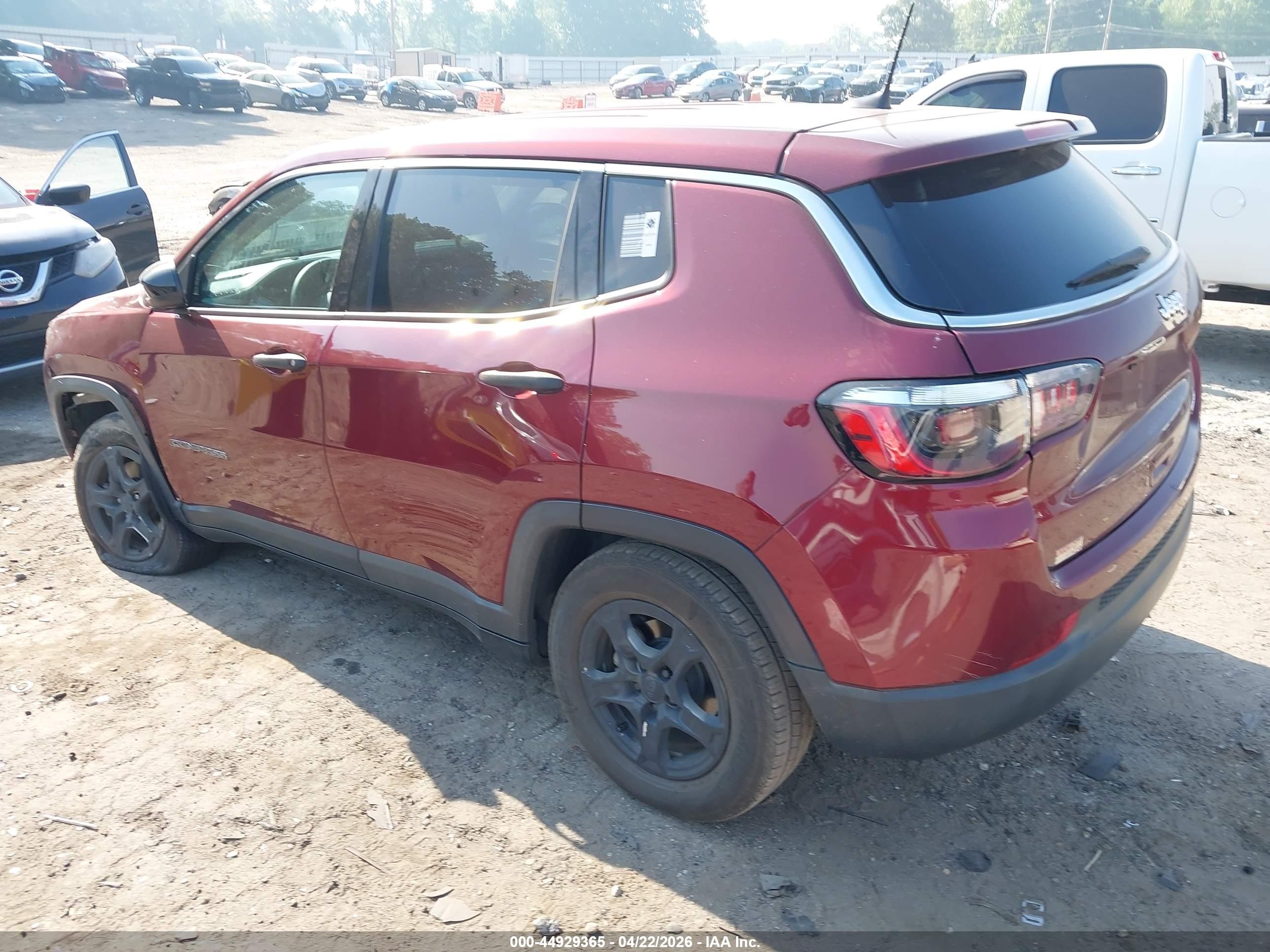 2022 Jeep Compass Sport Fwd Burgundy vin: 3C4NJCAB9NT172669