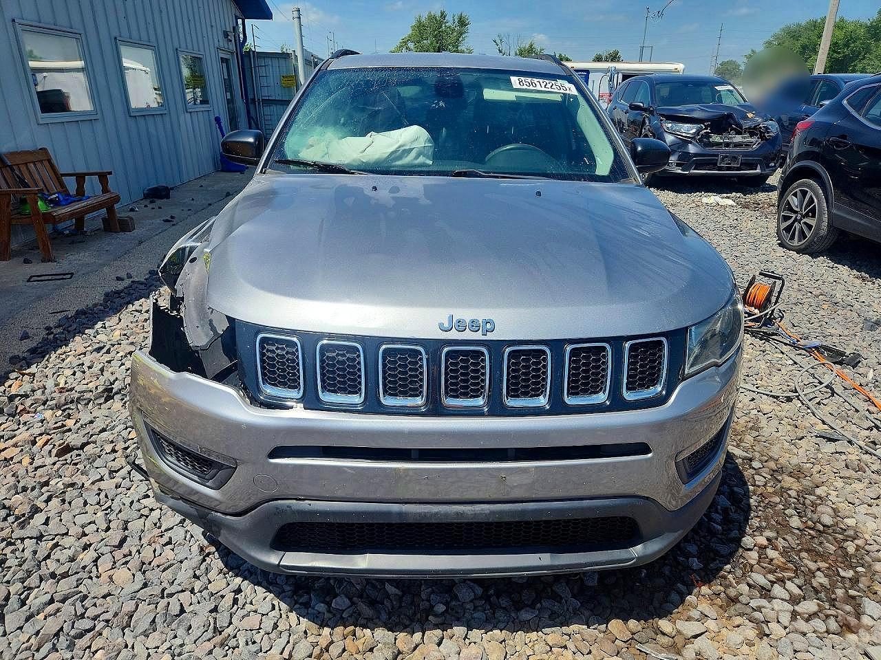2017 Jeep Compass Sport Silver vin: 3C4NJCABXHT668391