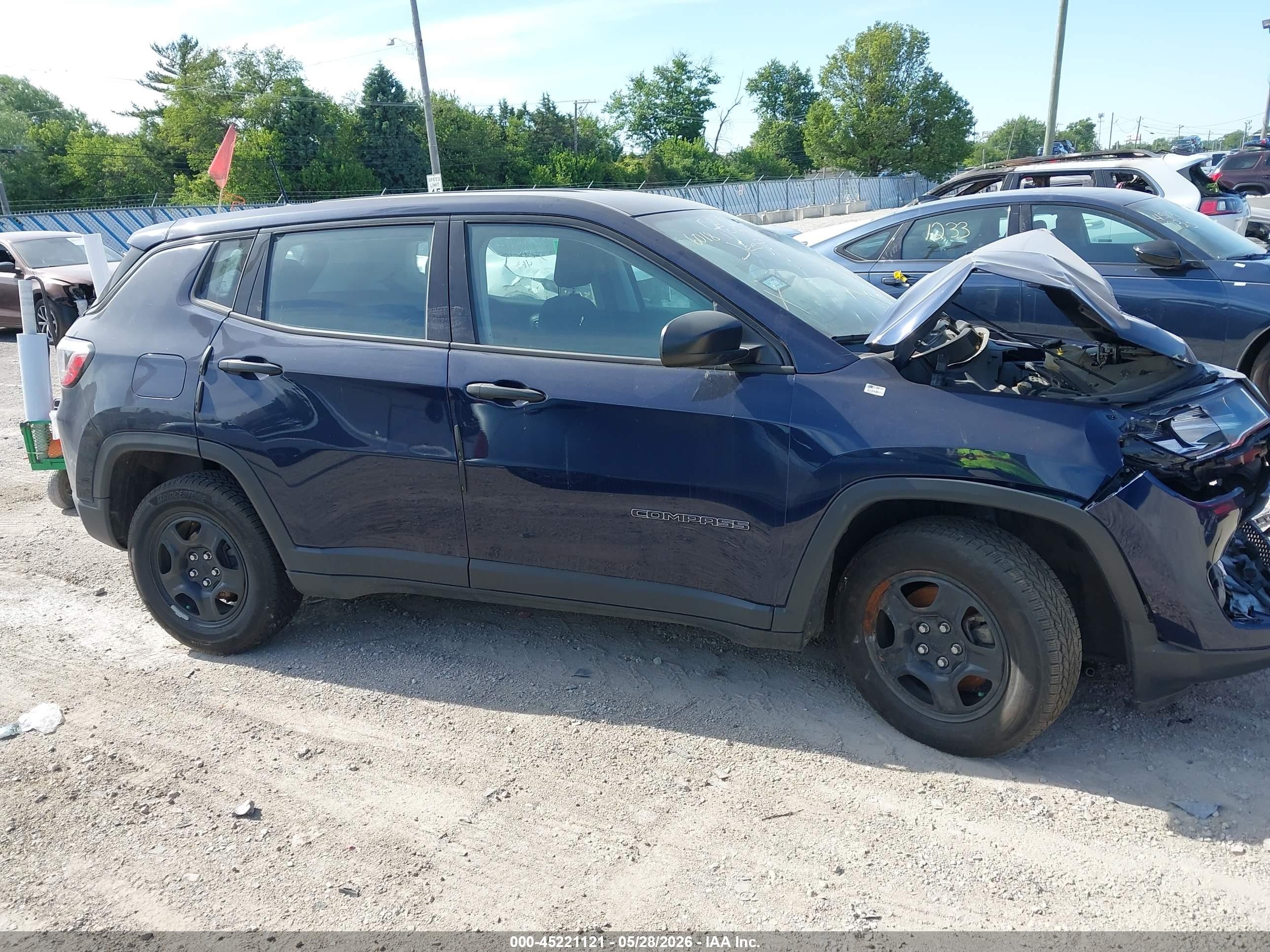 2019 Jeep Compass Sport Fwd Blue vin: 3C4NJCABXKT615908