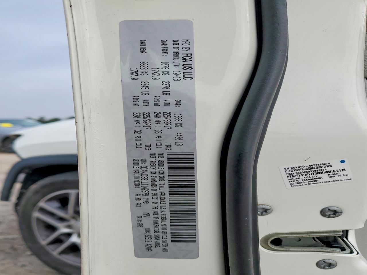 2020 Jeep Compass Latitude White vin: 3C4NJCBB1LT142979
