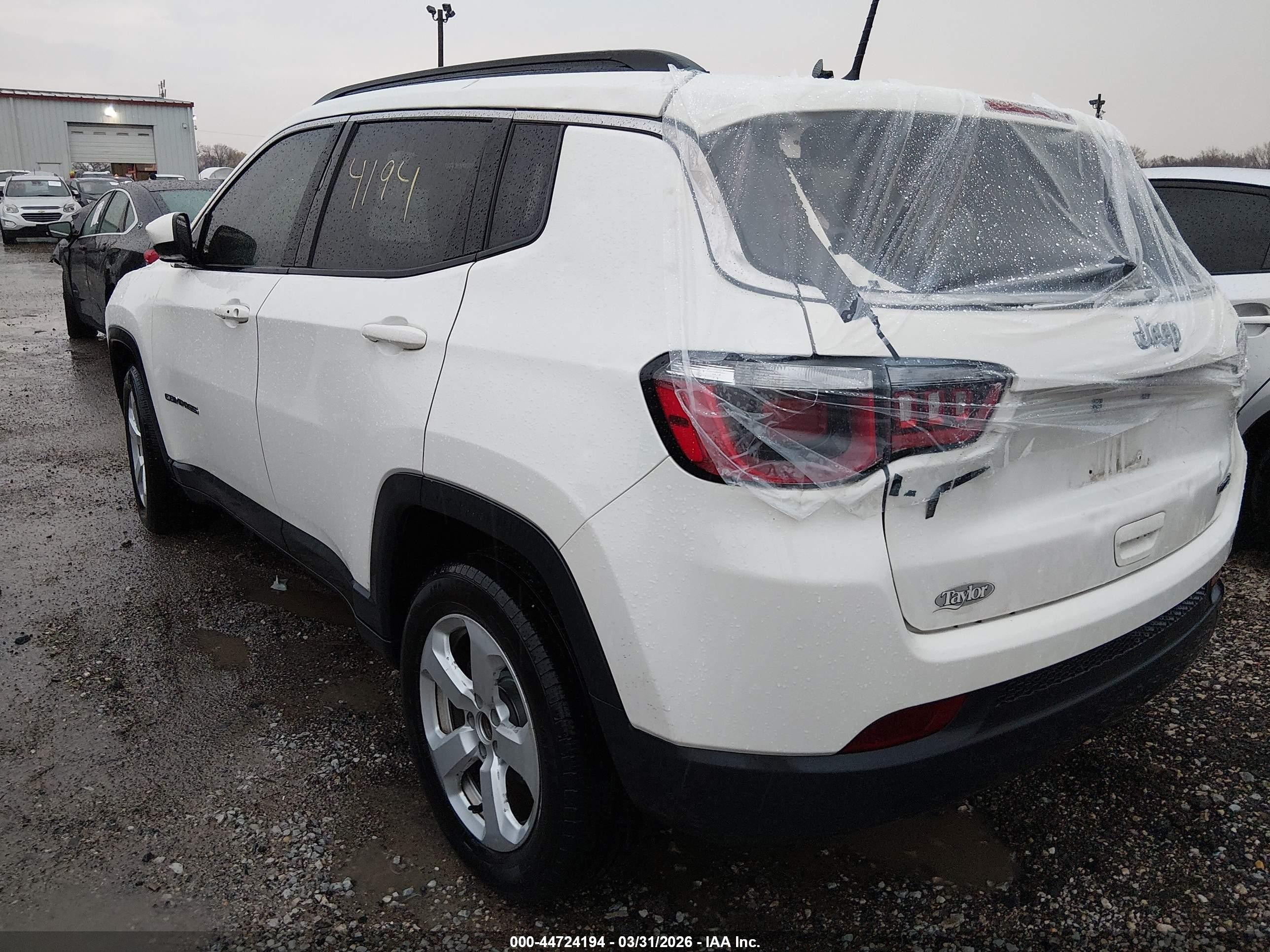 2018 Jeep Compass Latitude Fwd Белый vin: 3C4NJCBB3JT356174