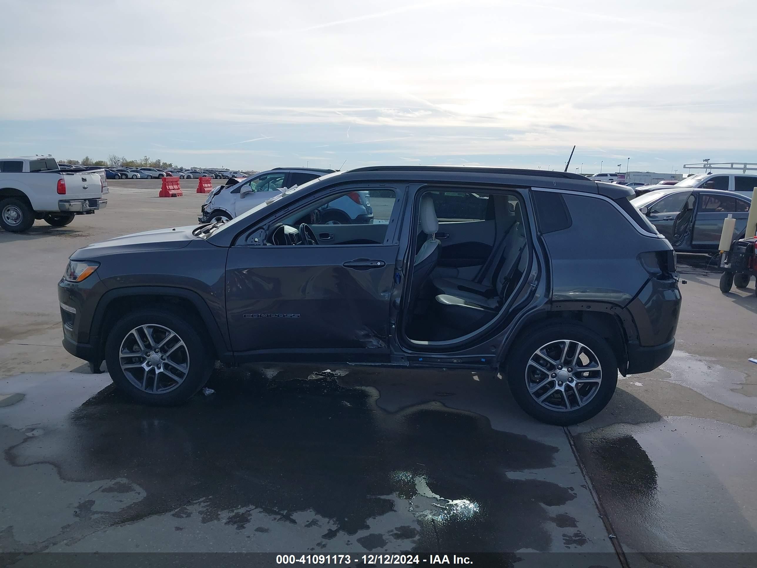 2020 Jeep Compass Sun And Safety Fwd Gray vin: 3C4NJCBB4LT258774