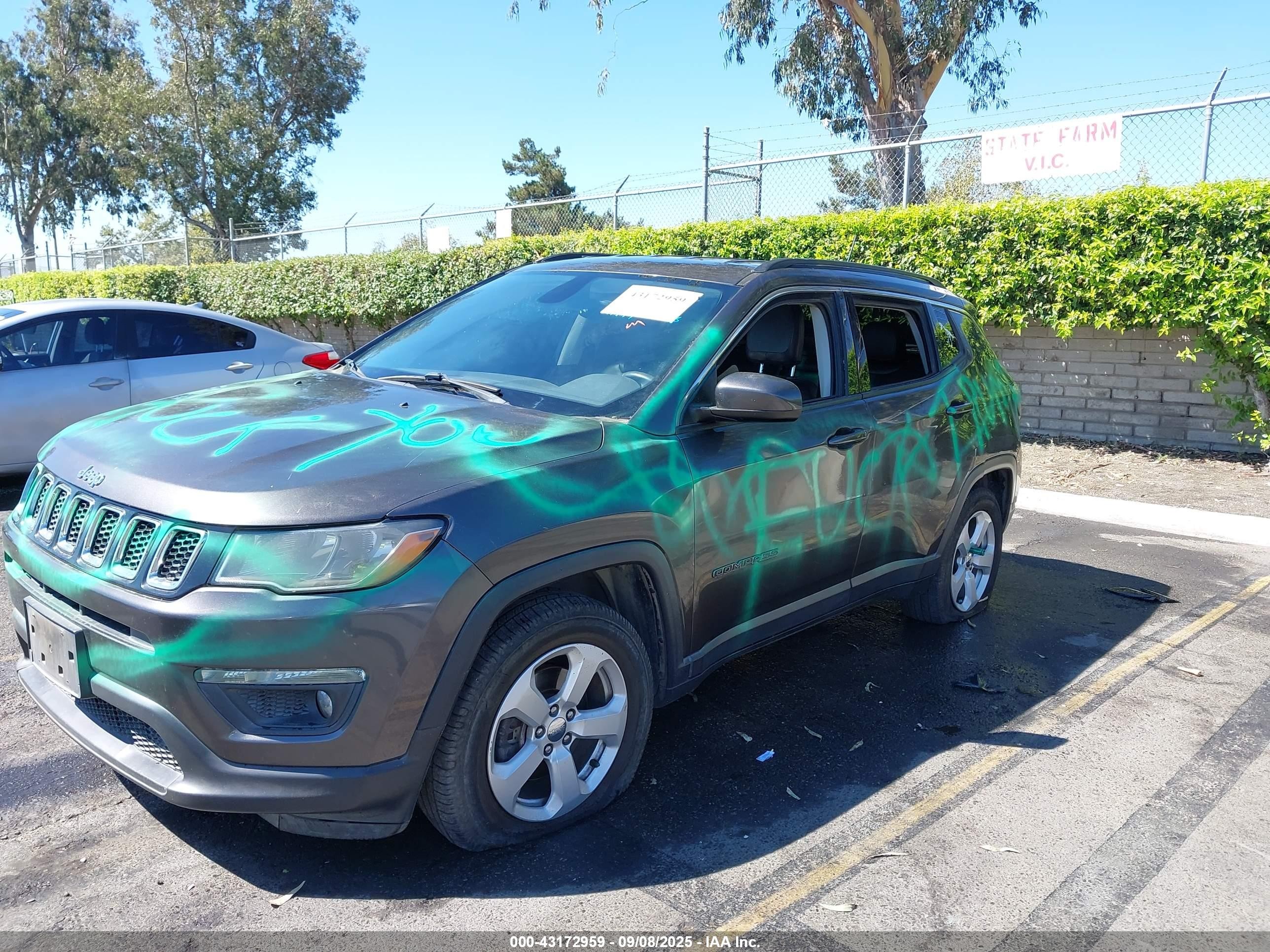 2017 Jeep New Compass Latitude Fwd Black vin: 3C4NJCBB5HT605911