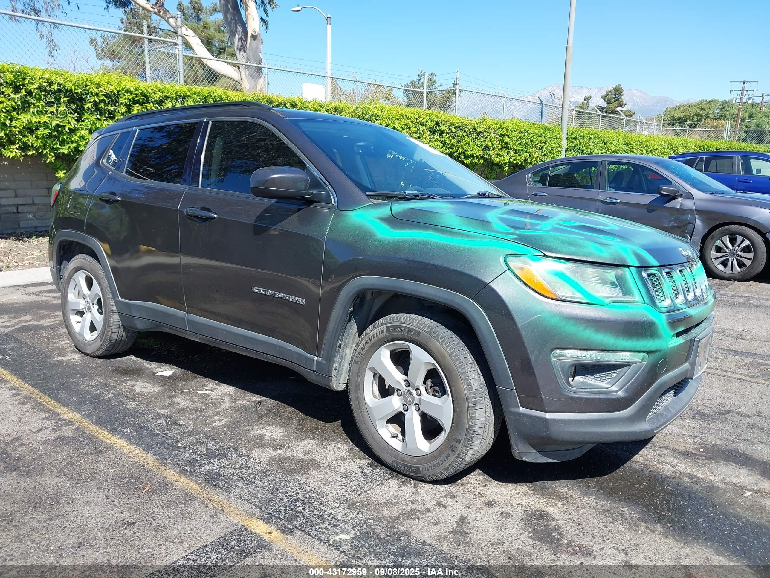 2017 Jeep New Compass Latitude Fwd Black vin: 3C4NJCBB5HT605911