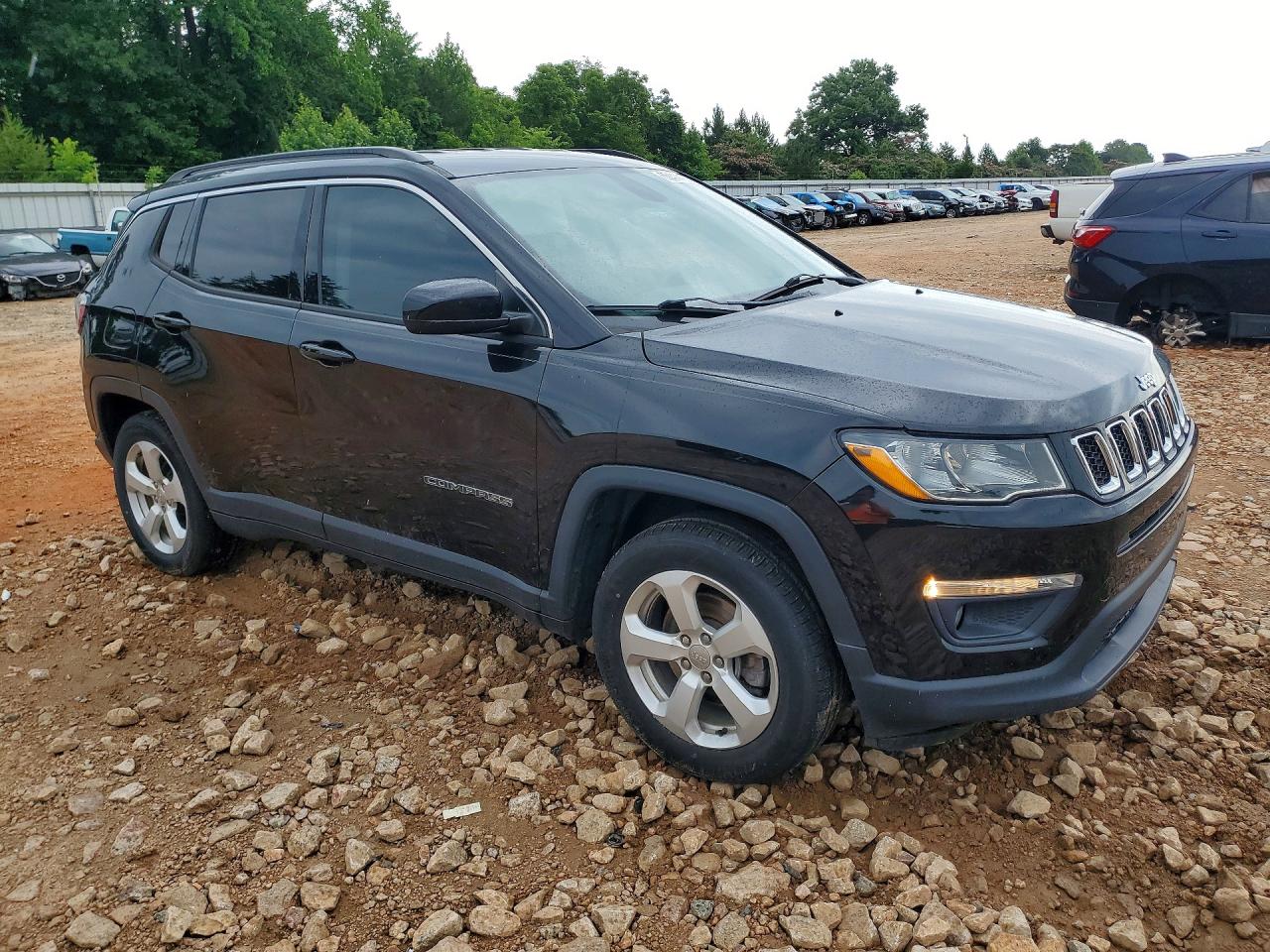 2017 Jeep Compass Latitude Black vin: 3C4NJCBB5HT643087