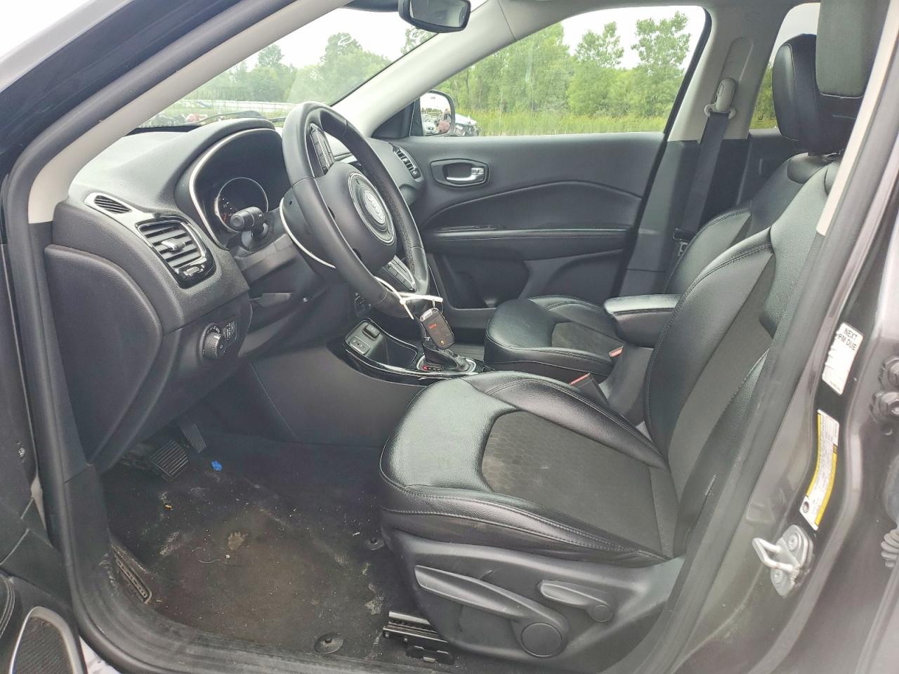 2021 Jeep Compass Latitude Серый vin: 3C4NJCBB5MT604168