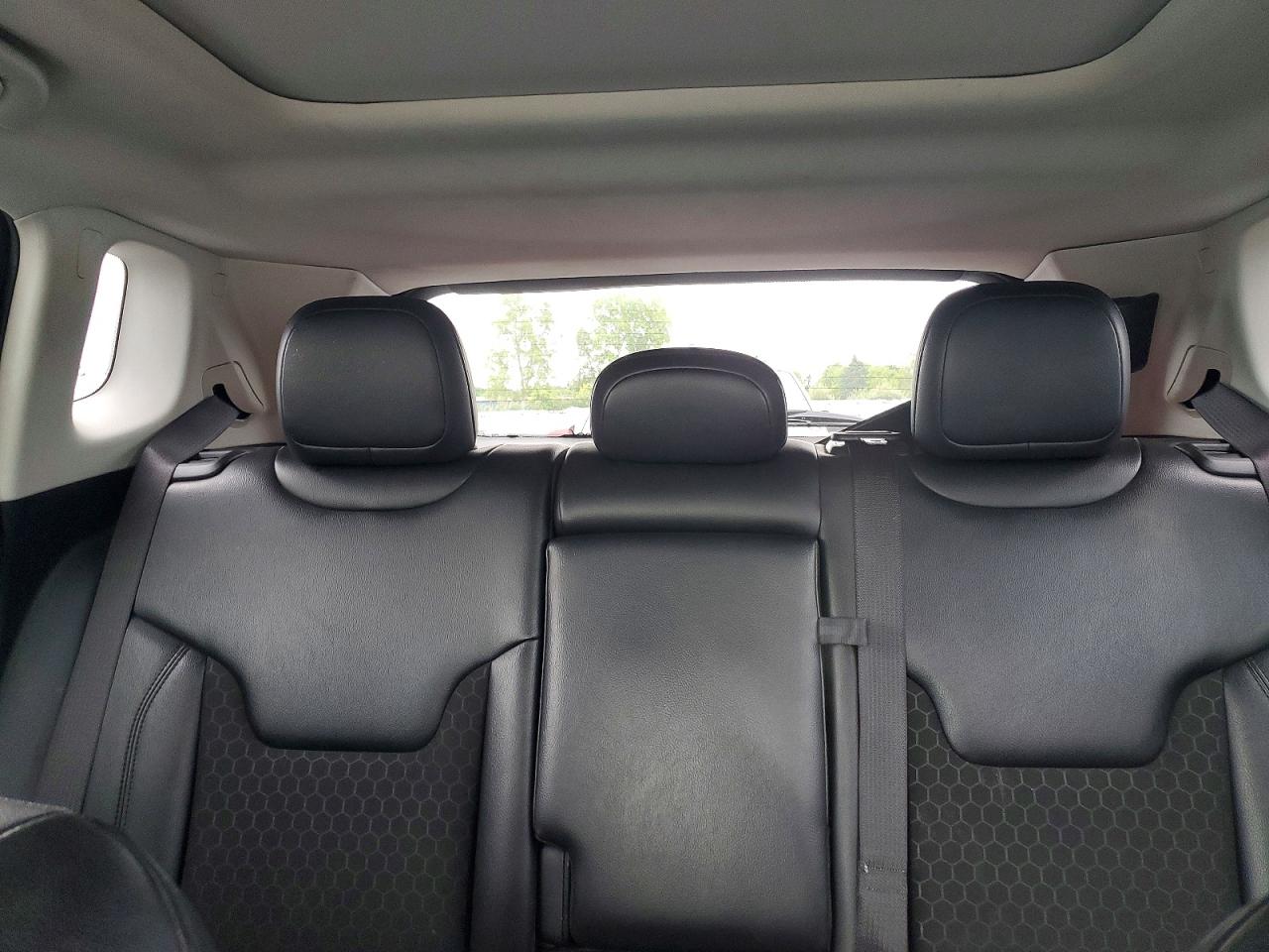 2021 Jeep Compass Latitude Серый vin: 3C4NJCBB5MT604168