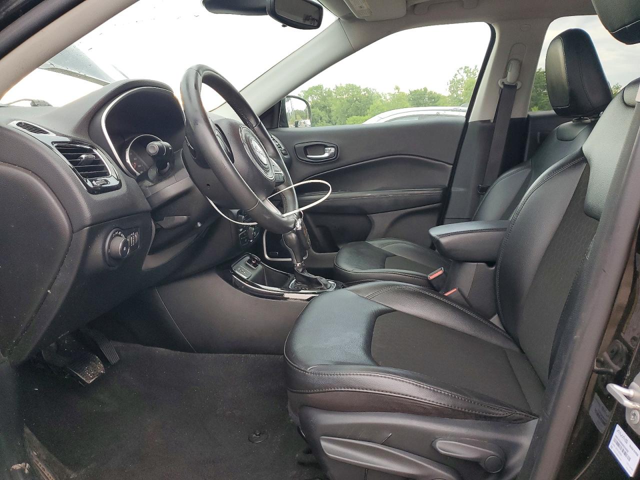 2021 Jeep Compass Latitude Black vin: 3C4NJCBB6MT585632