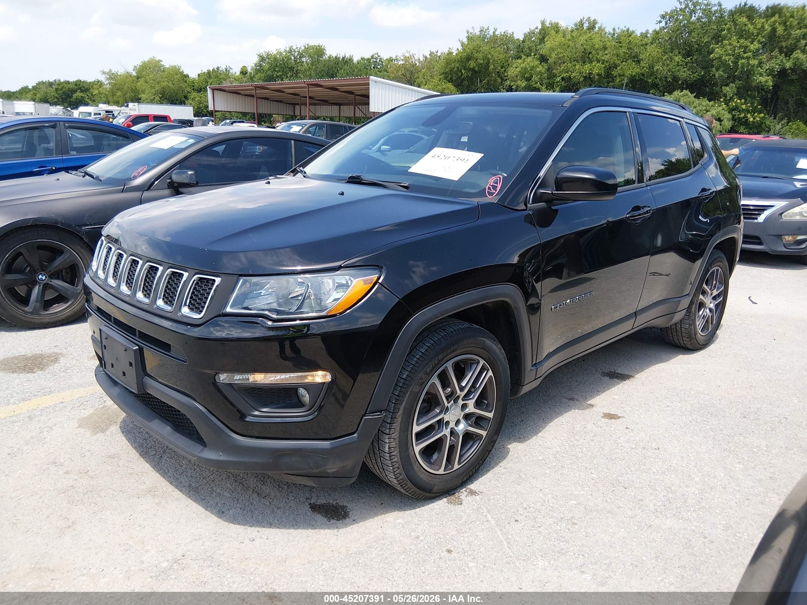 2020 Jeep Compass Sun And Wheel Fwd Black vin: 3C4NJCBB7LT144395