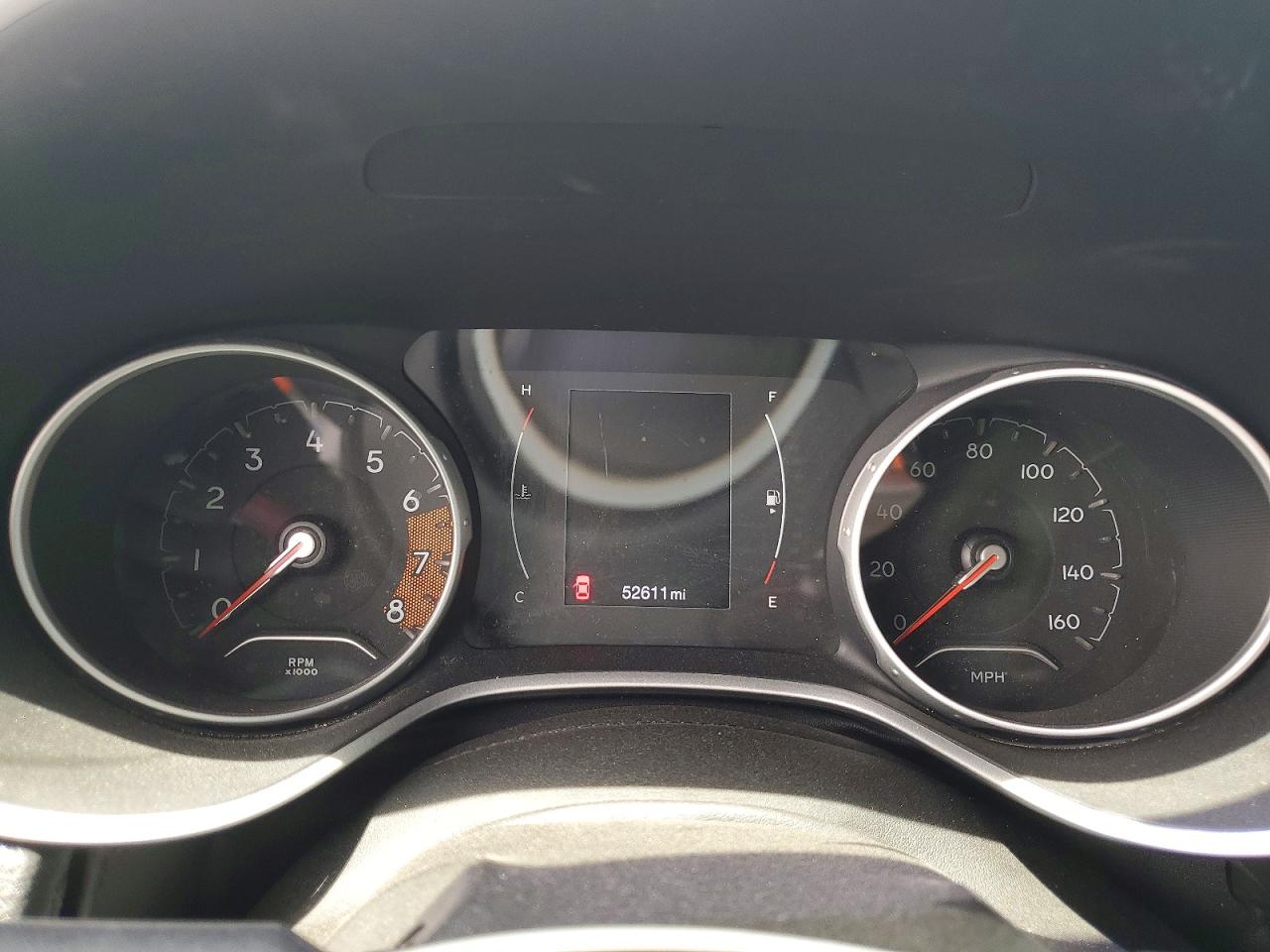 2017 Jeep Compass Latitude Красный vin: 3C4NJCBB8HT668808