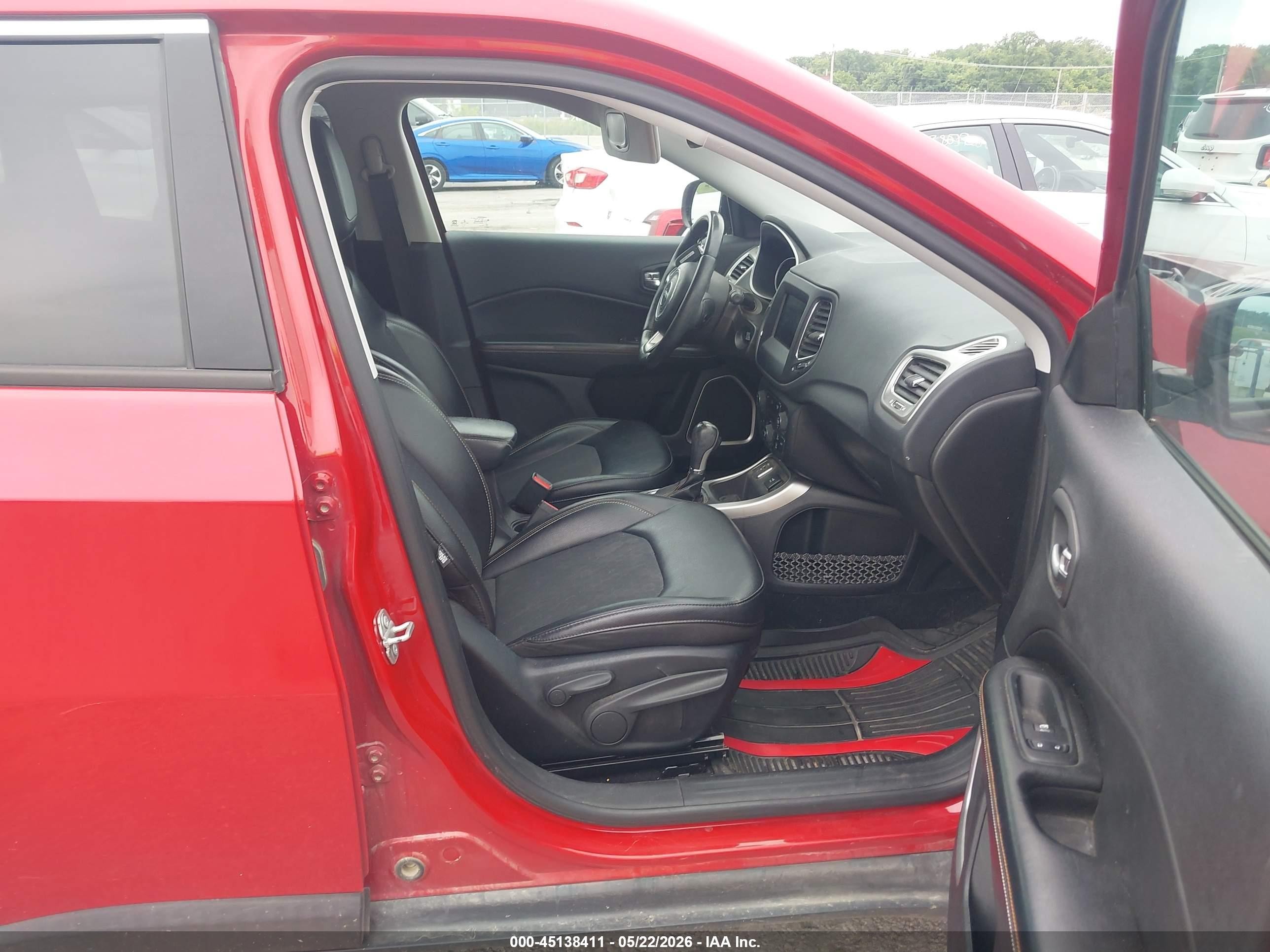 2019 Jeep Compass Latitude Fwd Red vin: 3C4NJCBB8KT706190