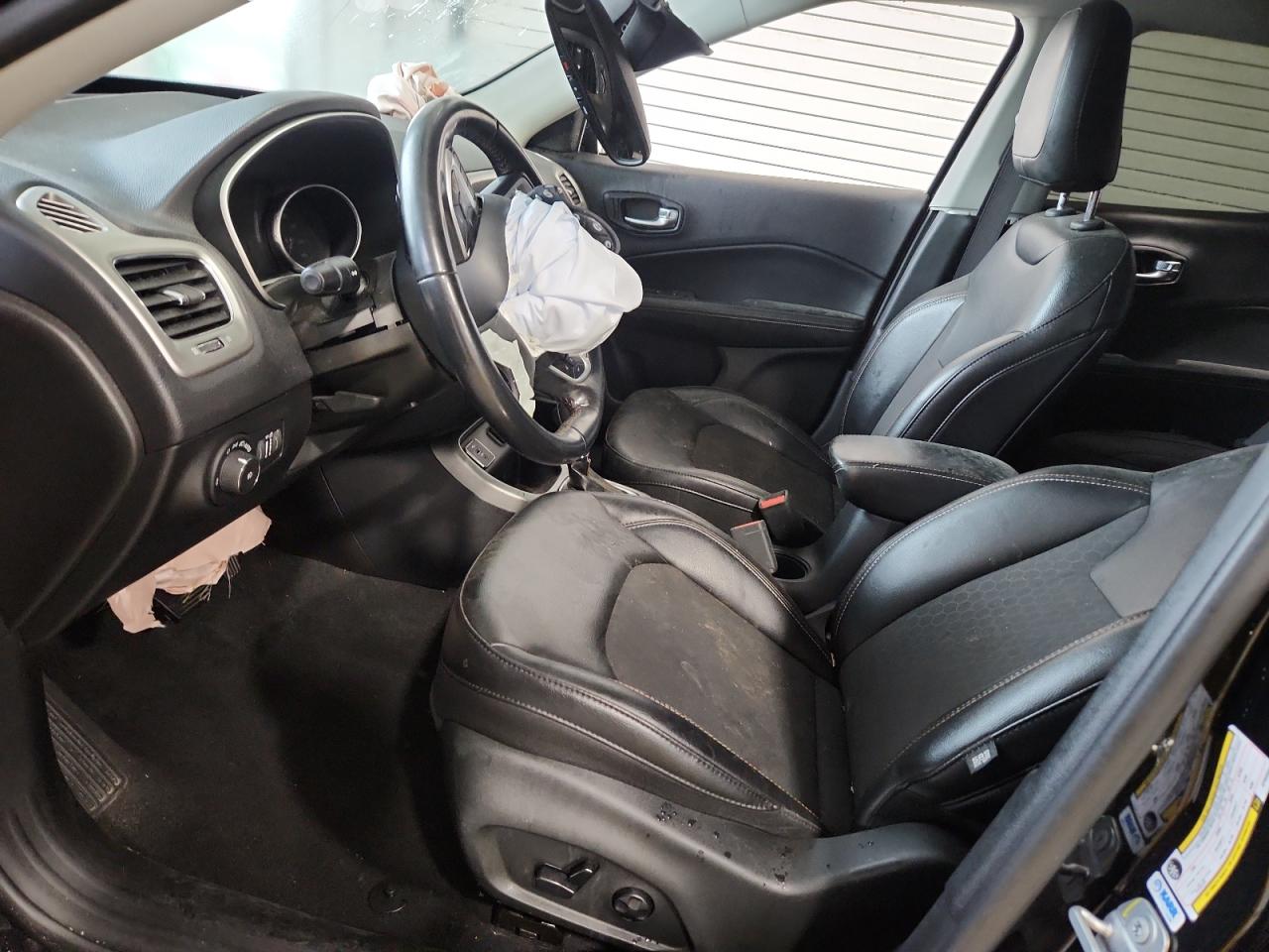 2019 Jeep Compass Latitude Black vin: 3C4NJCBB8KT855604 Damage: Airbag - Front Right, Deployed, Replacement Required
