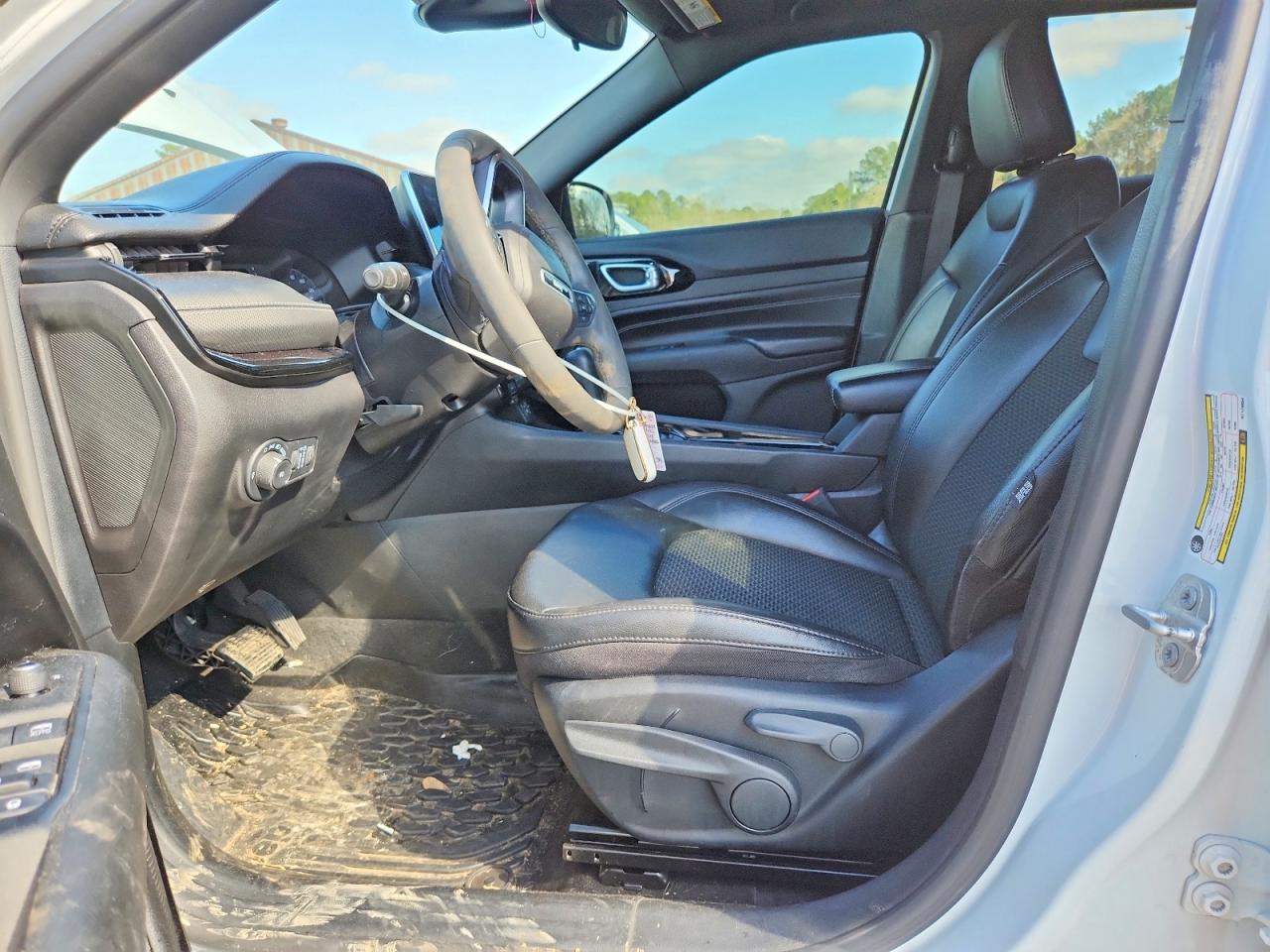 2022 Jeep Compass Latitude White vin: 3C4NJCBB8NT179854