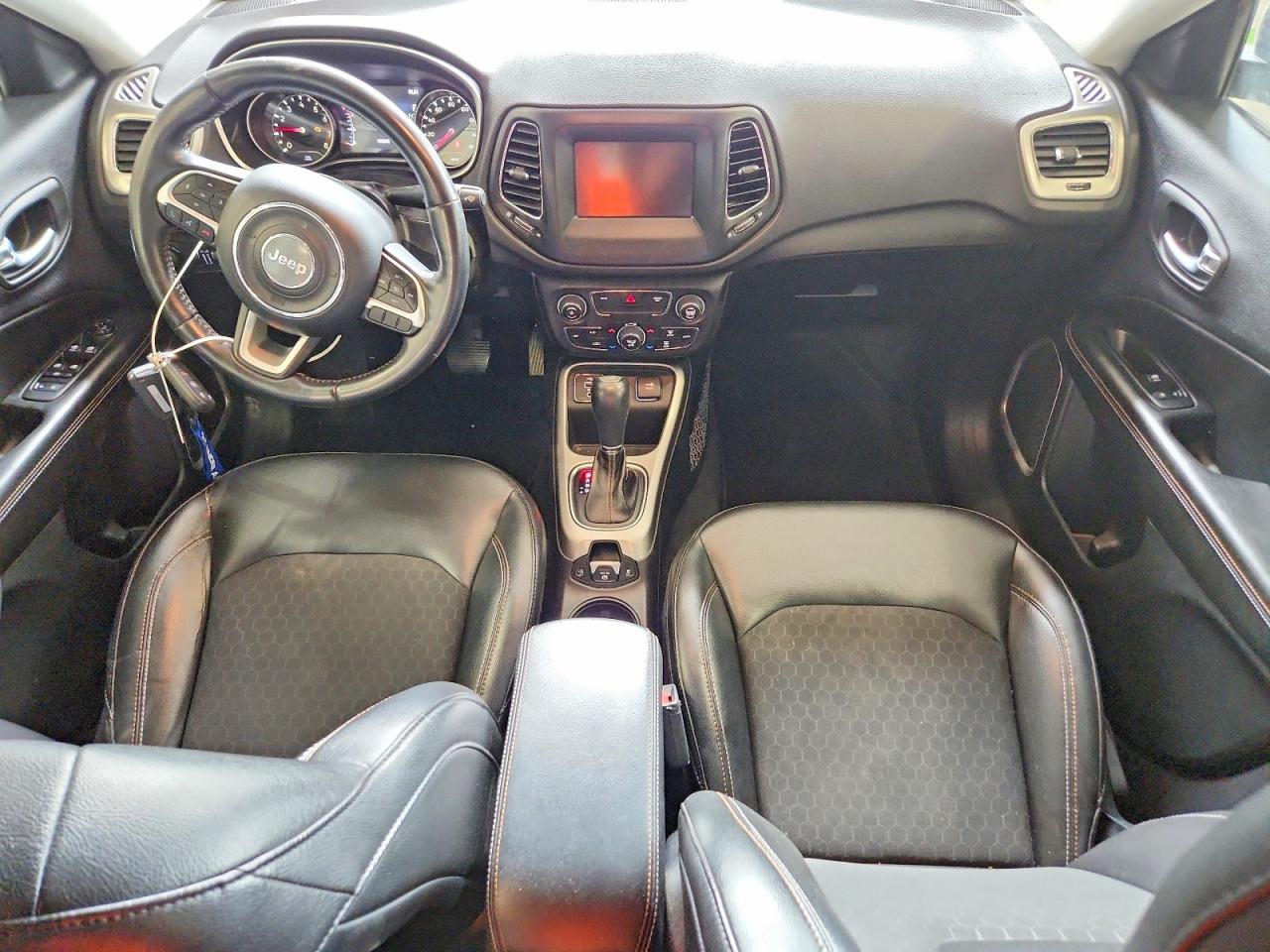2018 Jeep Compass Latitude Blue vin: 3C4NJCBB9JT425112