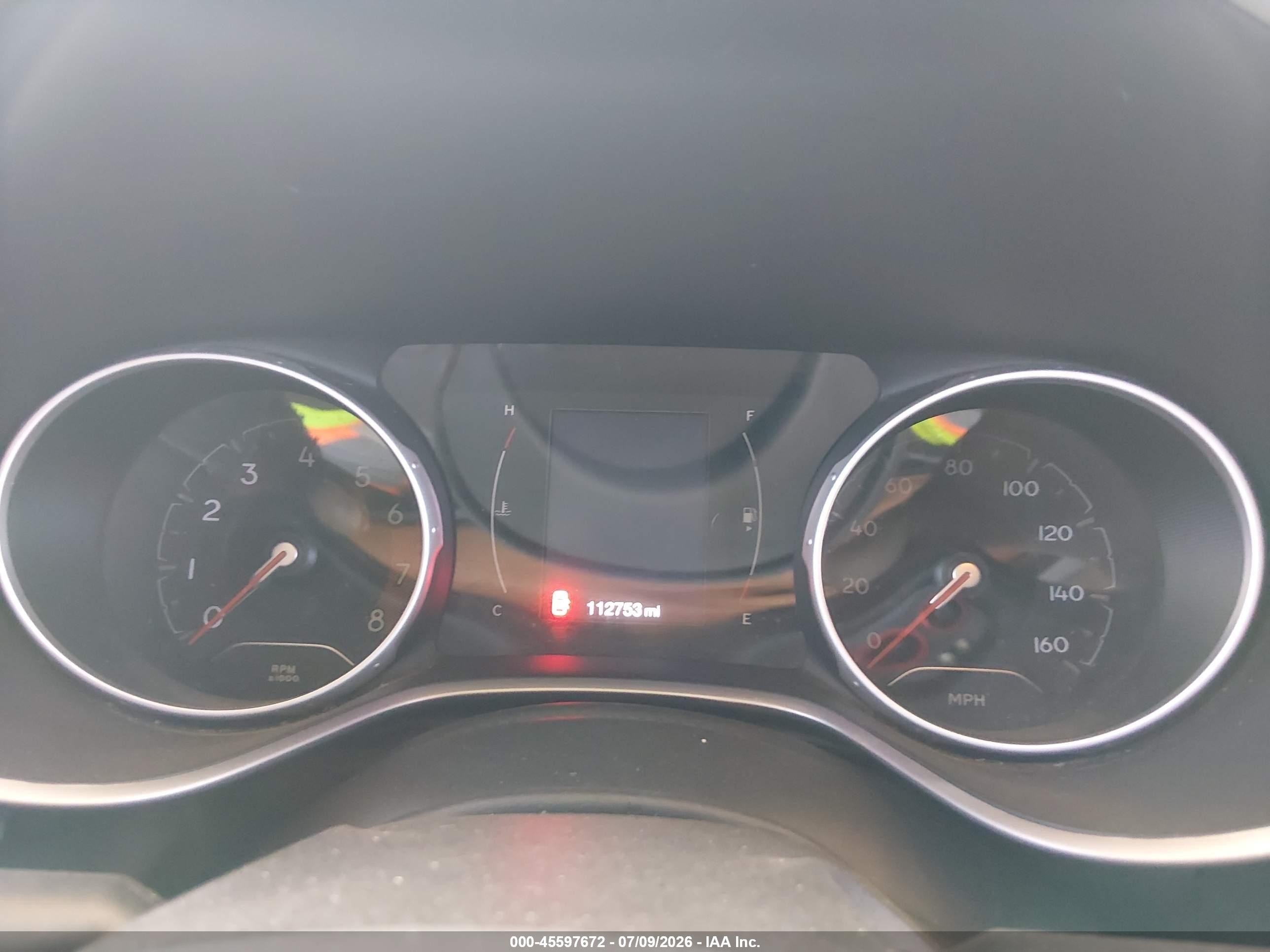 2019 Jeep Compass Latitude Fwd Silver vin: 3C4NJCBBXKT788813