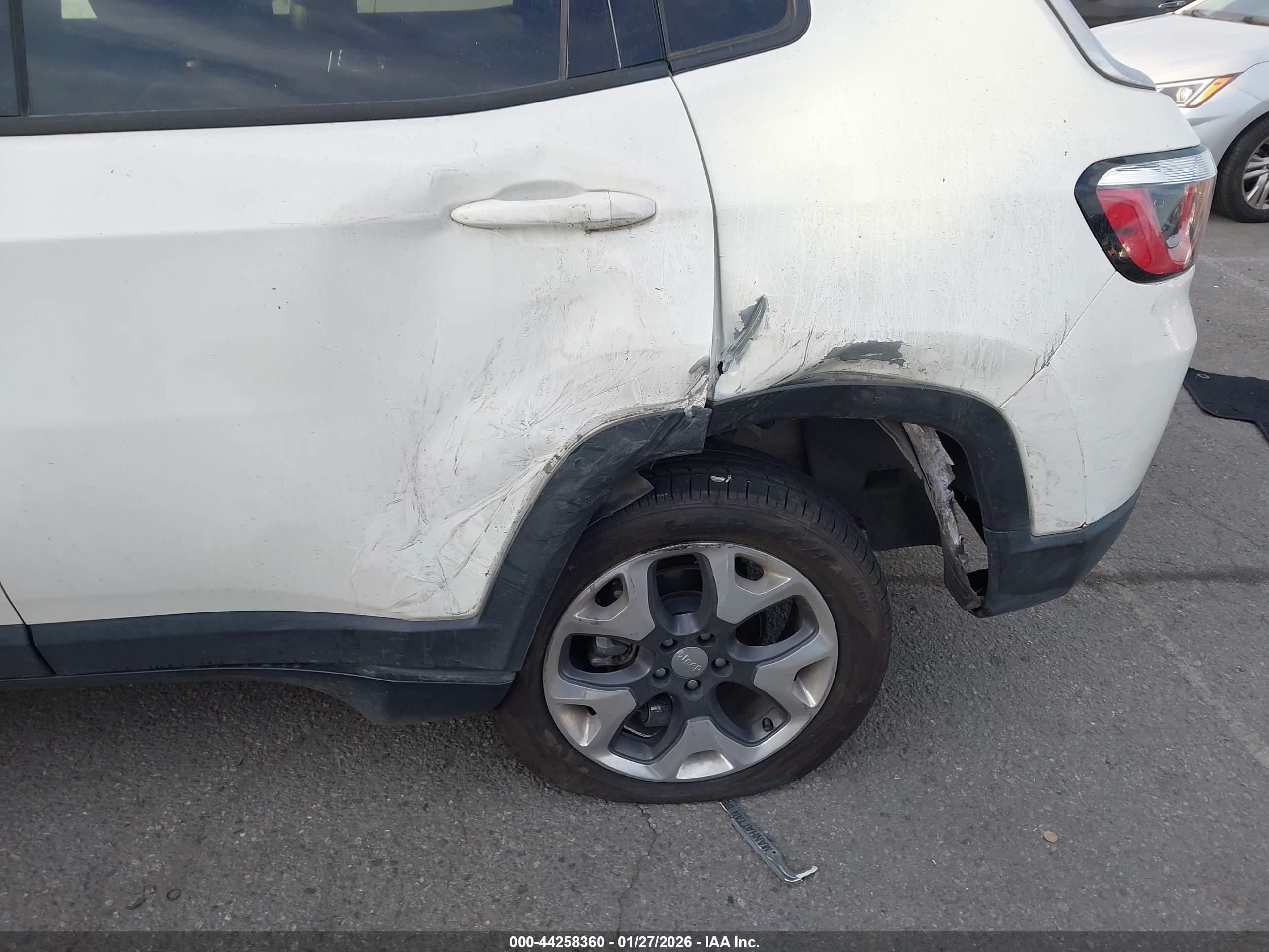 2019 Jeep Compass Limited Fwd White vin: 3C4NJCCB0KT663141
