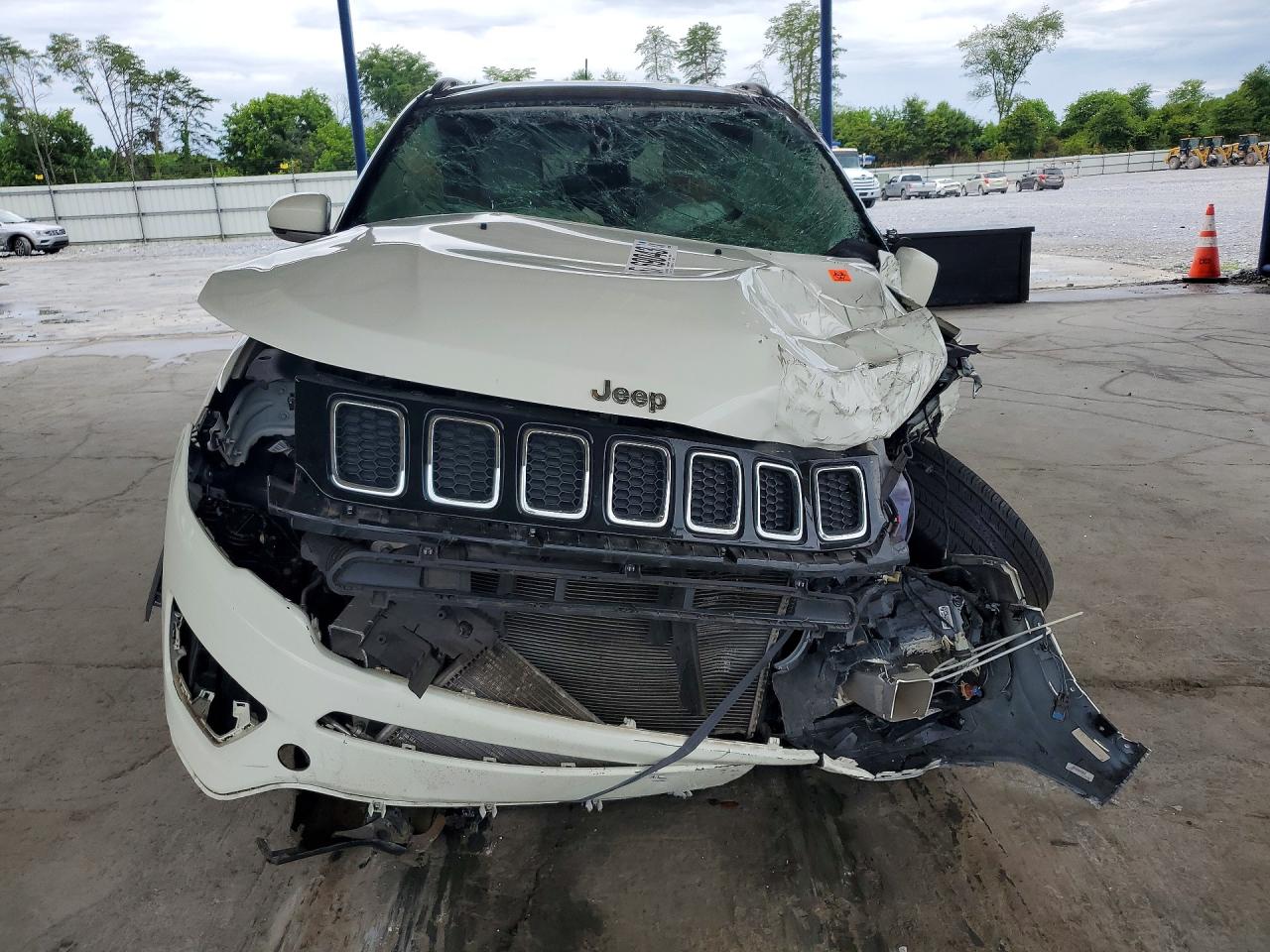 2020 Jeep Compass Limited White vin: 3C4NJCCB0LT125721