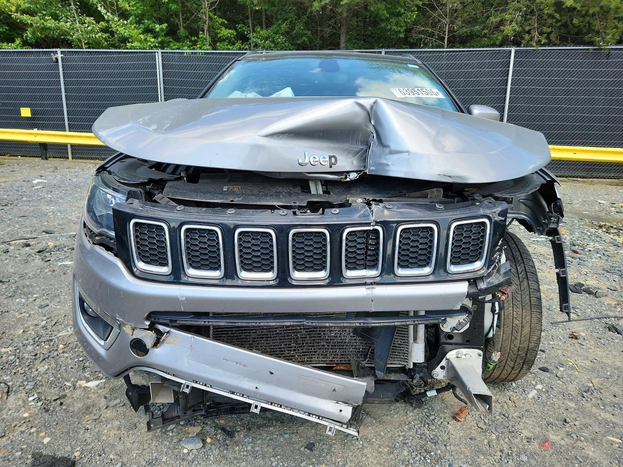2020 Jeep Compass Limited Gray vin: 3C4NJCCB0LT198569