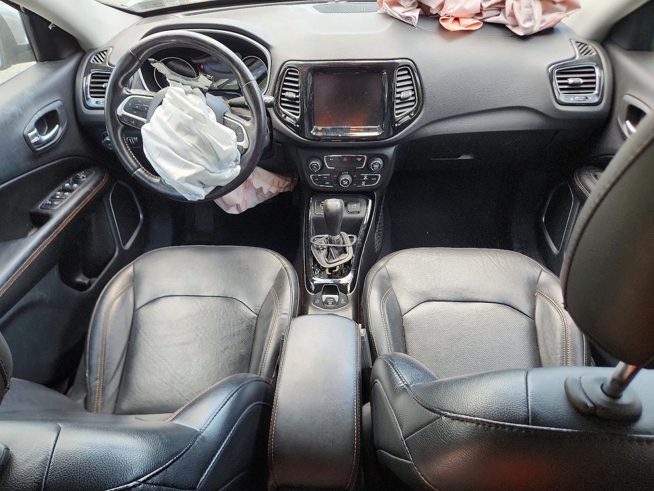 2020 Jeep Compass Limited Gray vin: 3C4NJCCB0LT198569