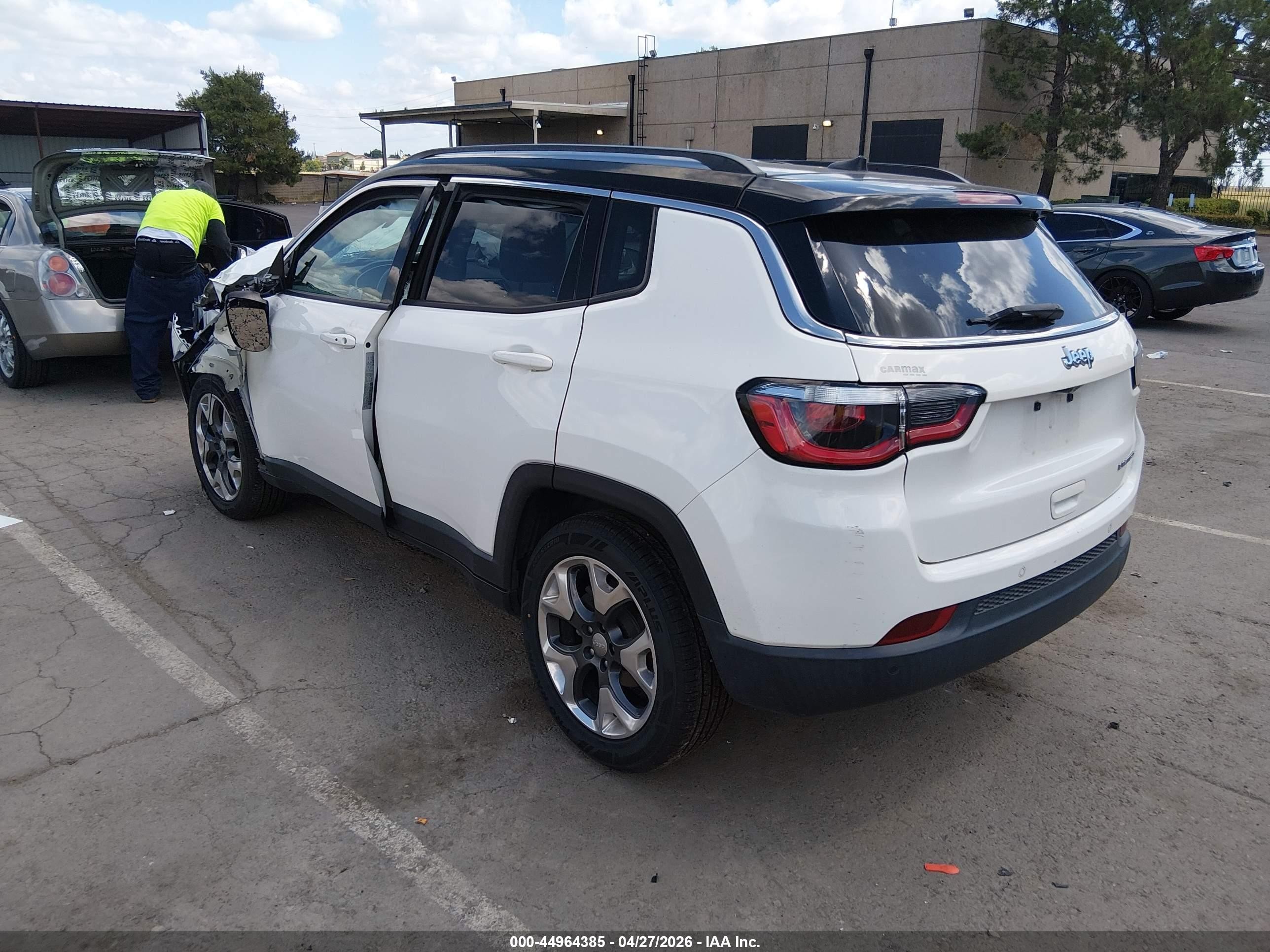 2018 Jeep Compass Limited Fwd White vin: 3C4NJCCB4JT405767