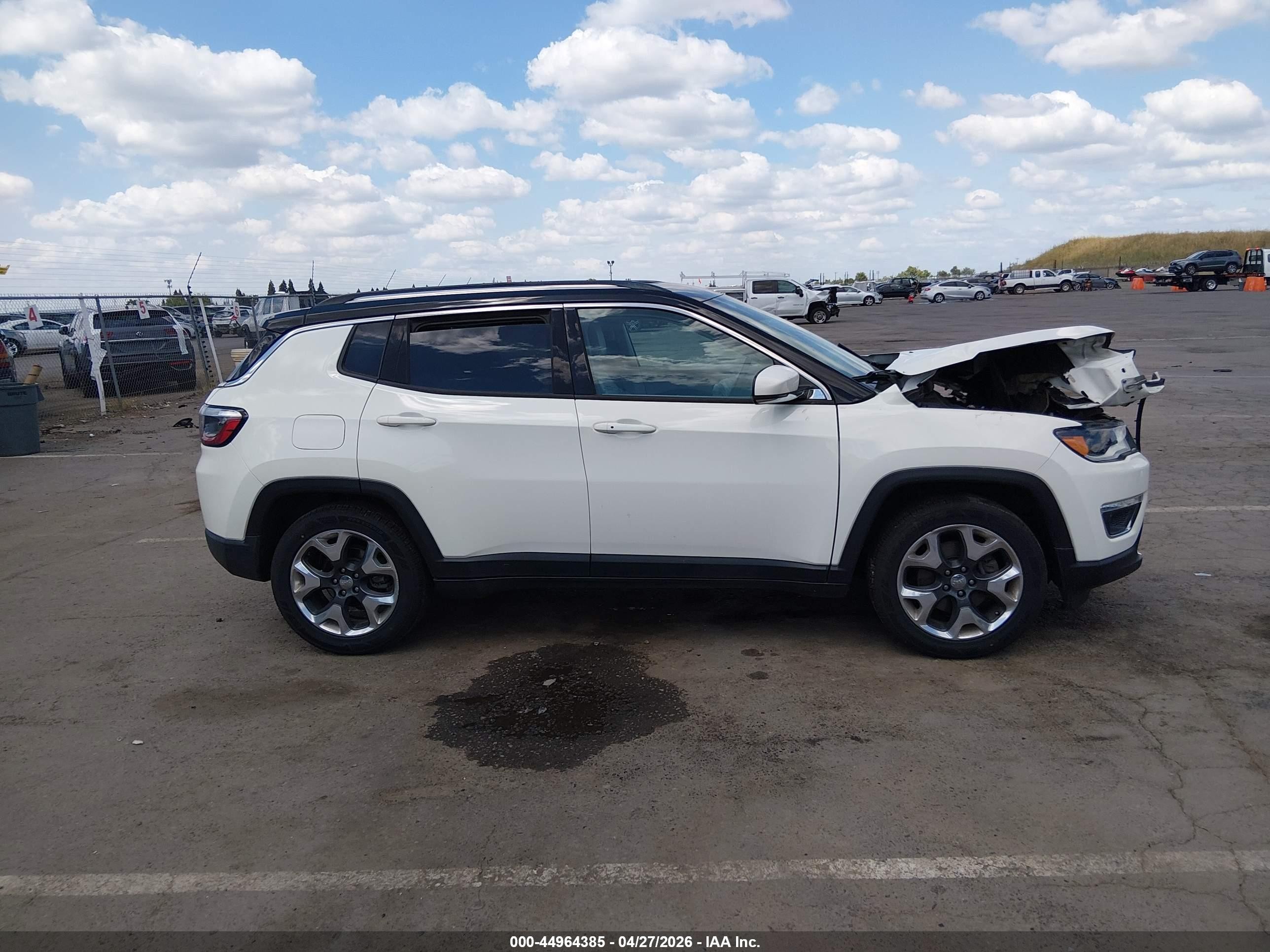 2018 Jeep Compass Limited Fwd White vin: 3C4NJCCB4JT405767