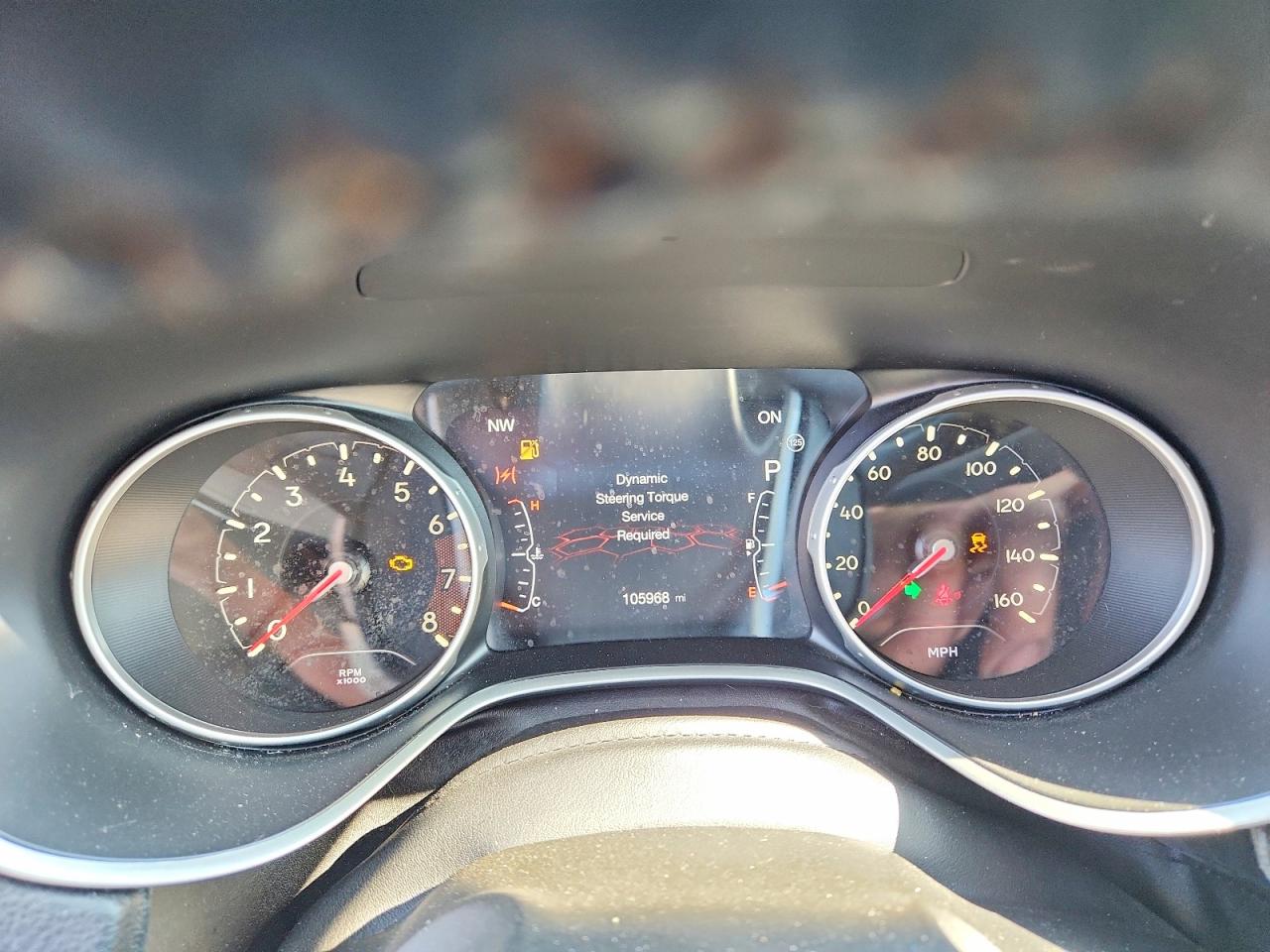2019 Jeep Compass Limited Silver vin: 3C4NJCCB4KT676099