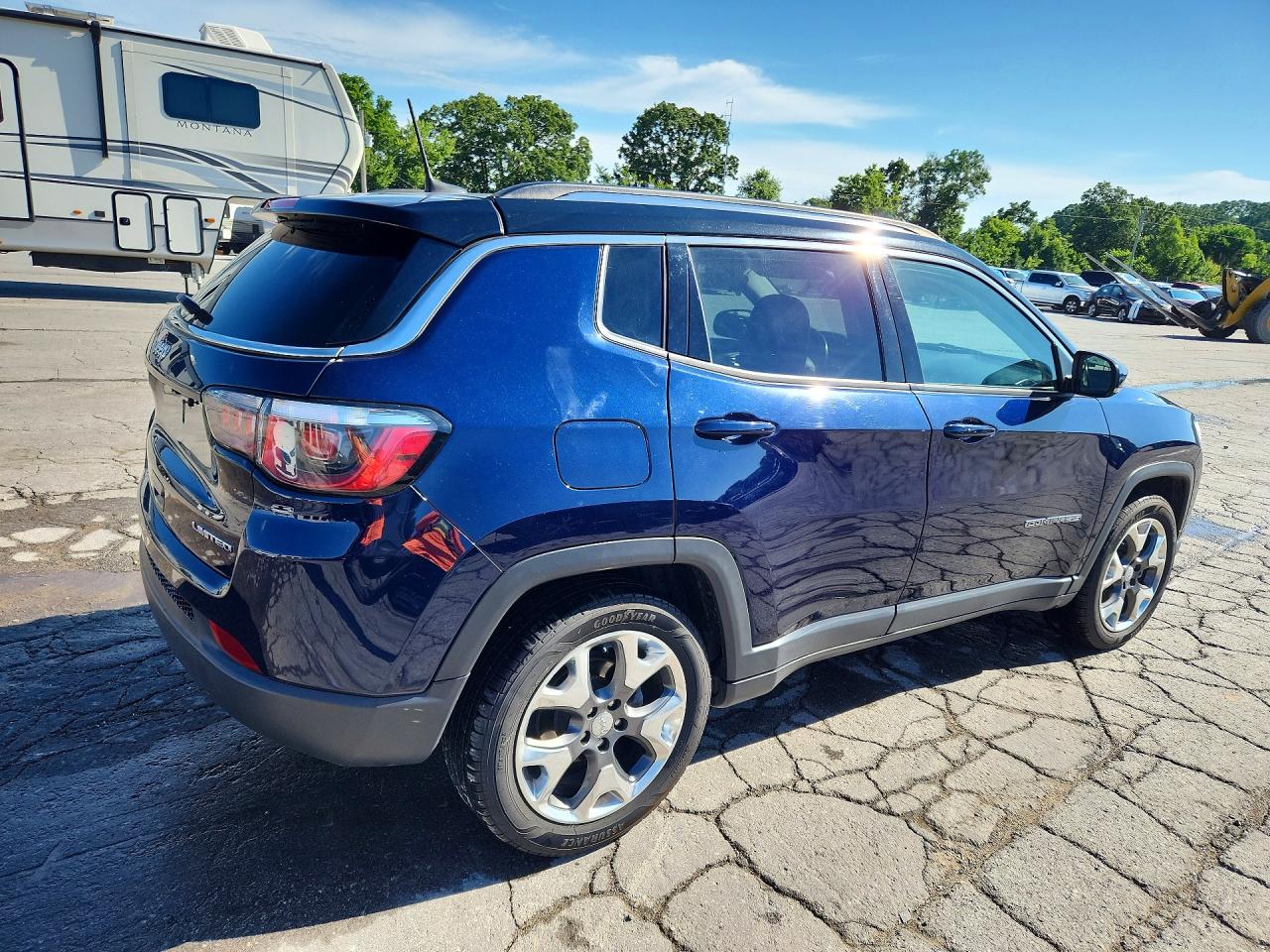 2019 Jeep Compass Limited Синий vin: 3C4NJCCBXKT748925