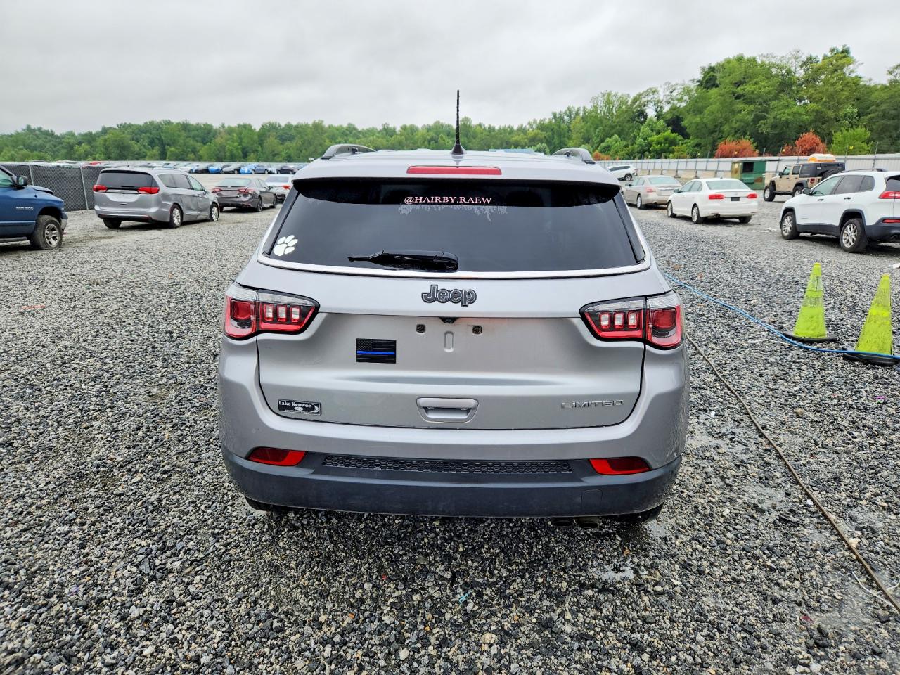 2019 Jeep Compass Limited Silver vin: 3C4NJCCBXKT793654