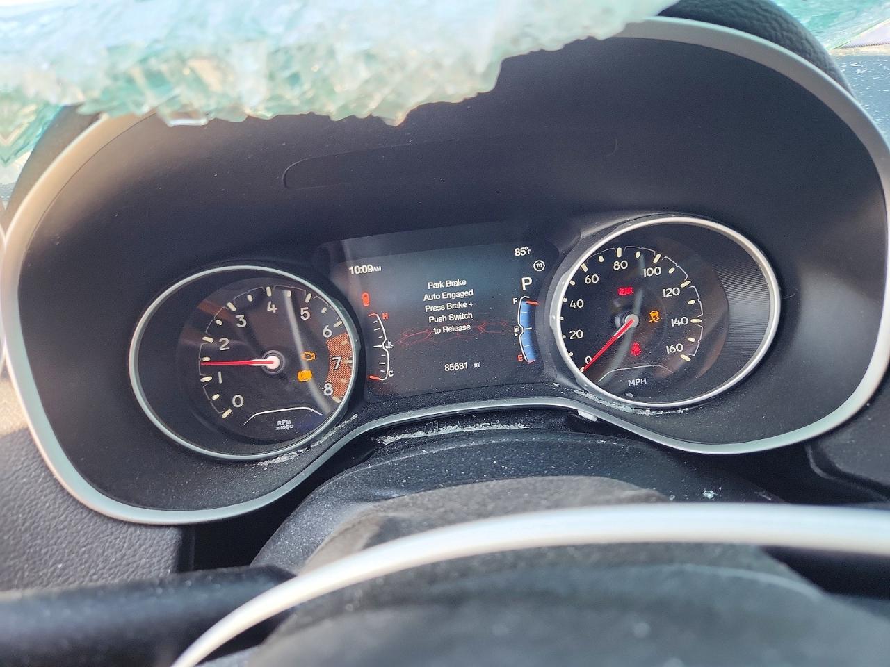 2019 Jeep Compass Sport Белый vin: 3C4NJDAB4KT703410