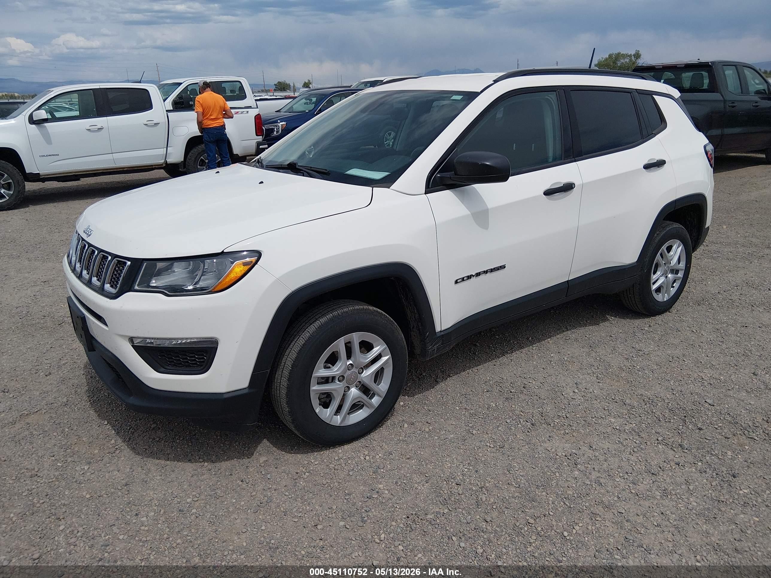 2018 Jeep Compass Sport 4x4 Белый vin: 3C4NJDAB7JT392229