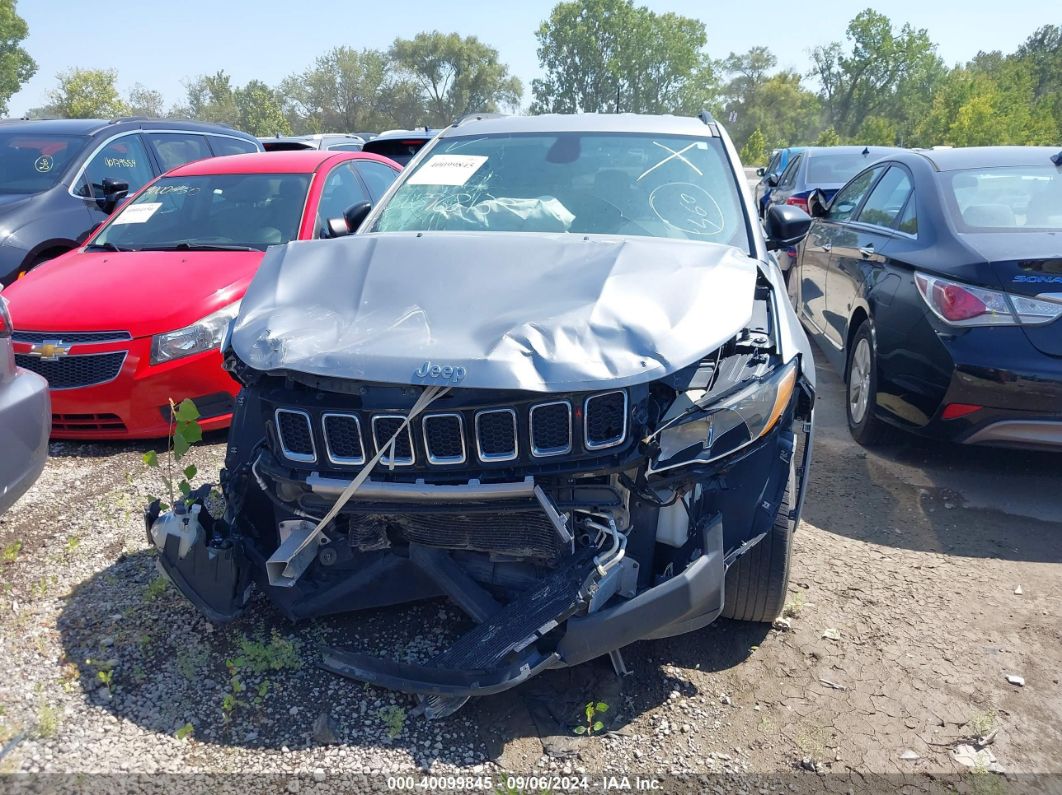 2018 Jeep Compass Sport 4x4 Silver vin: 3C4NJDABXJT189836