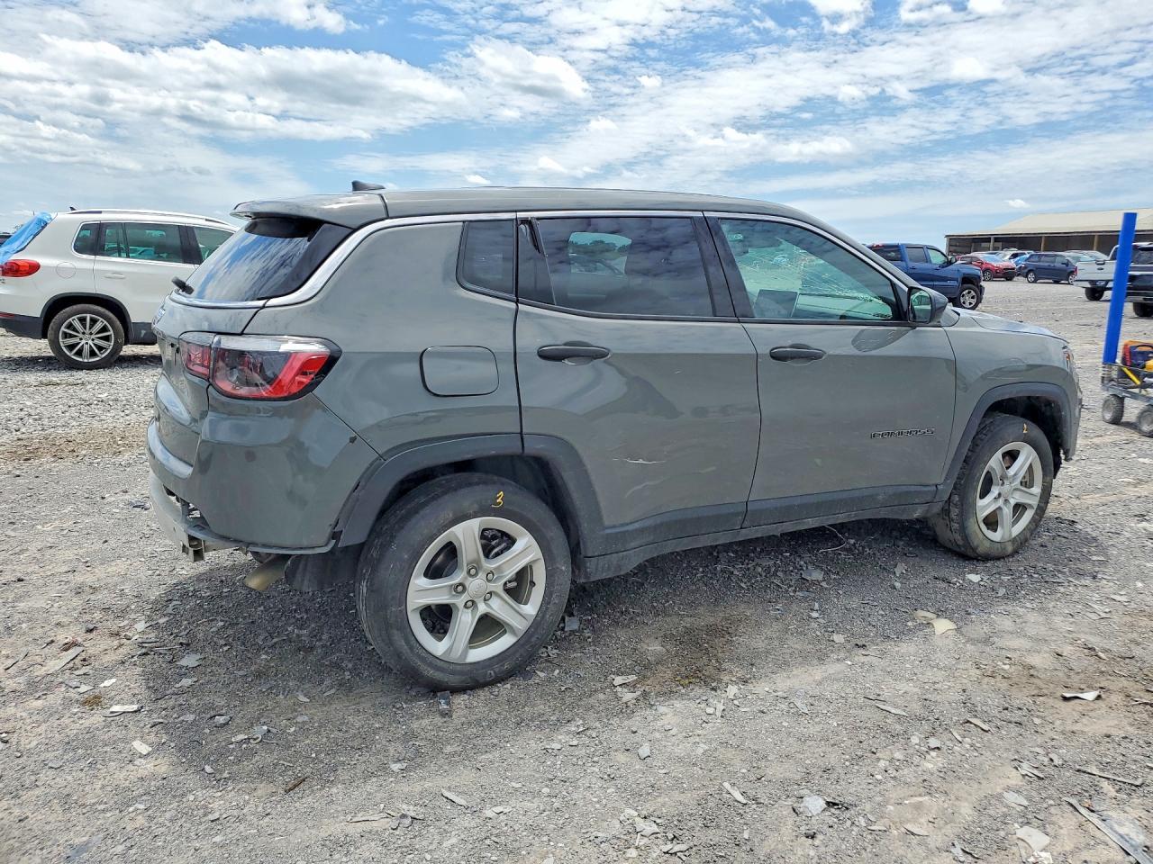 2023 Jeep Compass Sport Gray vin: 3C4NJDAN2PT510366