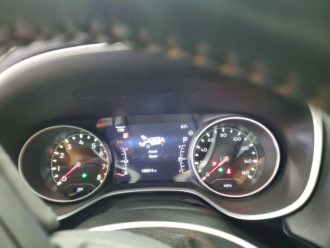 2017 Jeep Compass Latitude Silver vin: 3C4NJDBB0HT688718