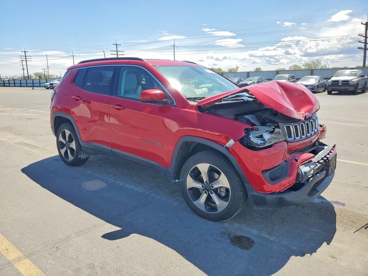 2018 Jeep Compass Latitude Red vin: 3C4NJDBB0JT320514