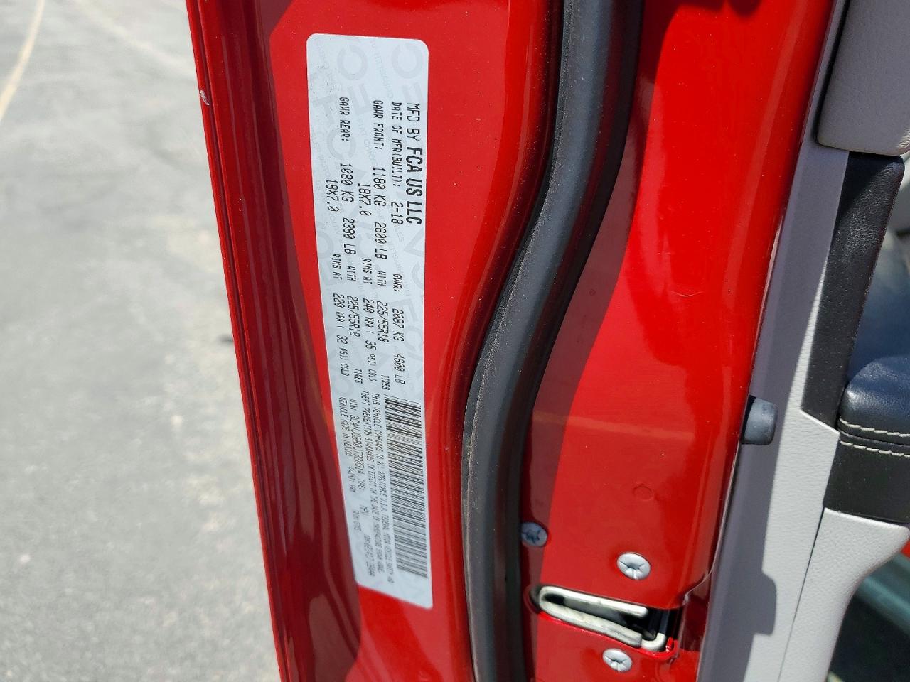 2018 Jeep Compass Latitude Red vin: 3C4NJDBB0JT320514
