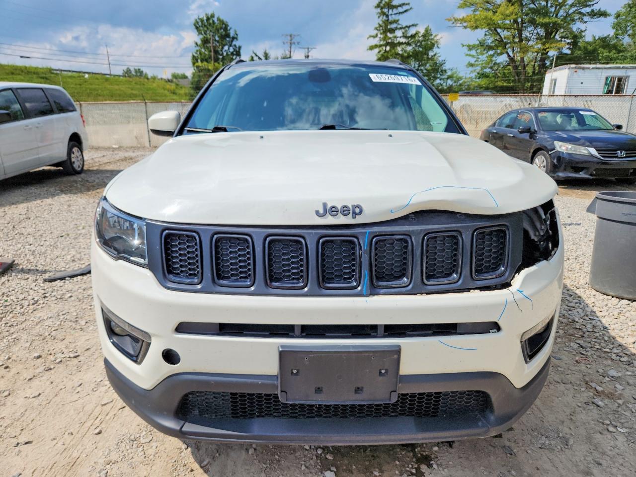 2019 Jeep Compass Latitude Белый vin: 3C4NJDBB0KT622998