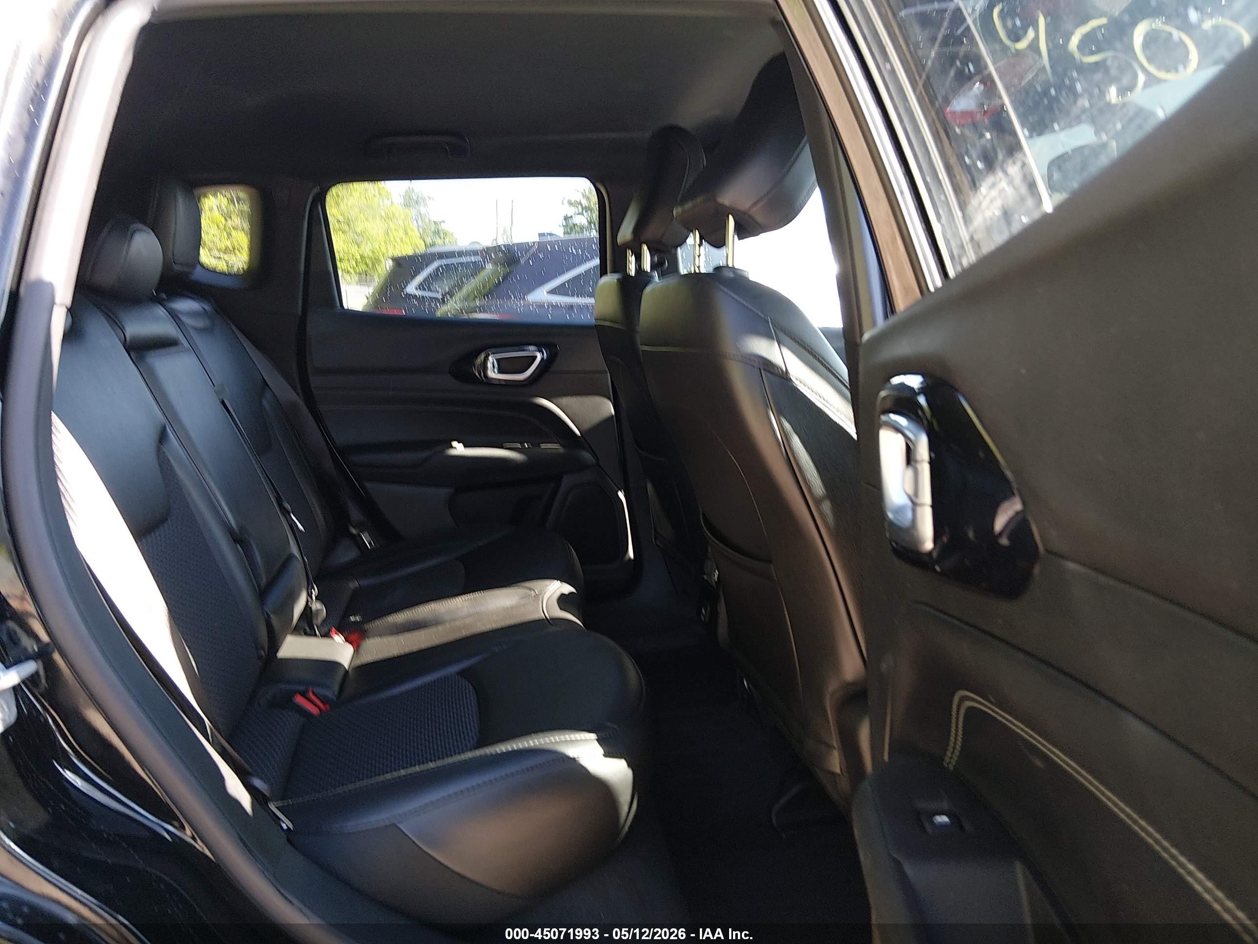 2022 Jeep Compass Altitude 4x4 Black vin: 3C4NJDBB0NT224081