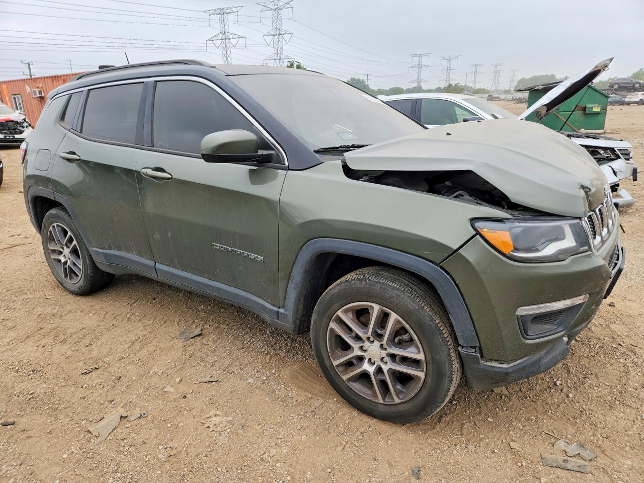 2018 Jeep Compass Latitude Green vin: 3C4NJDBB1JT178366
