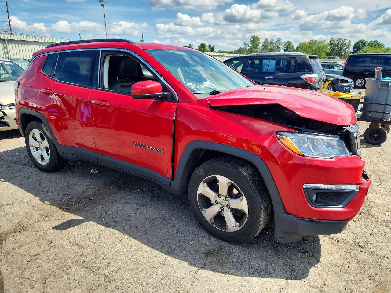 2018 Jeep Compass Latitude Red vin: 3C4NJDBB1JT455548