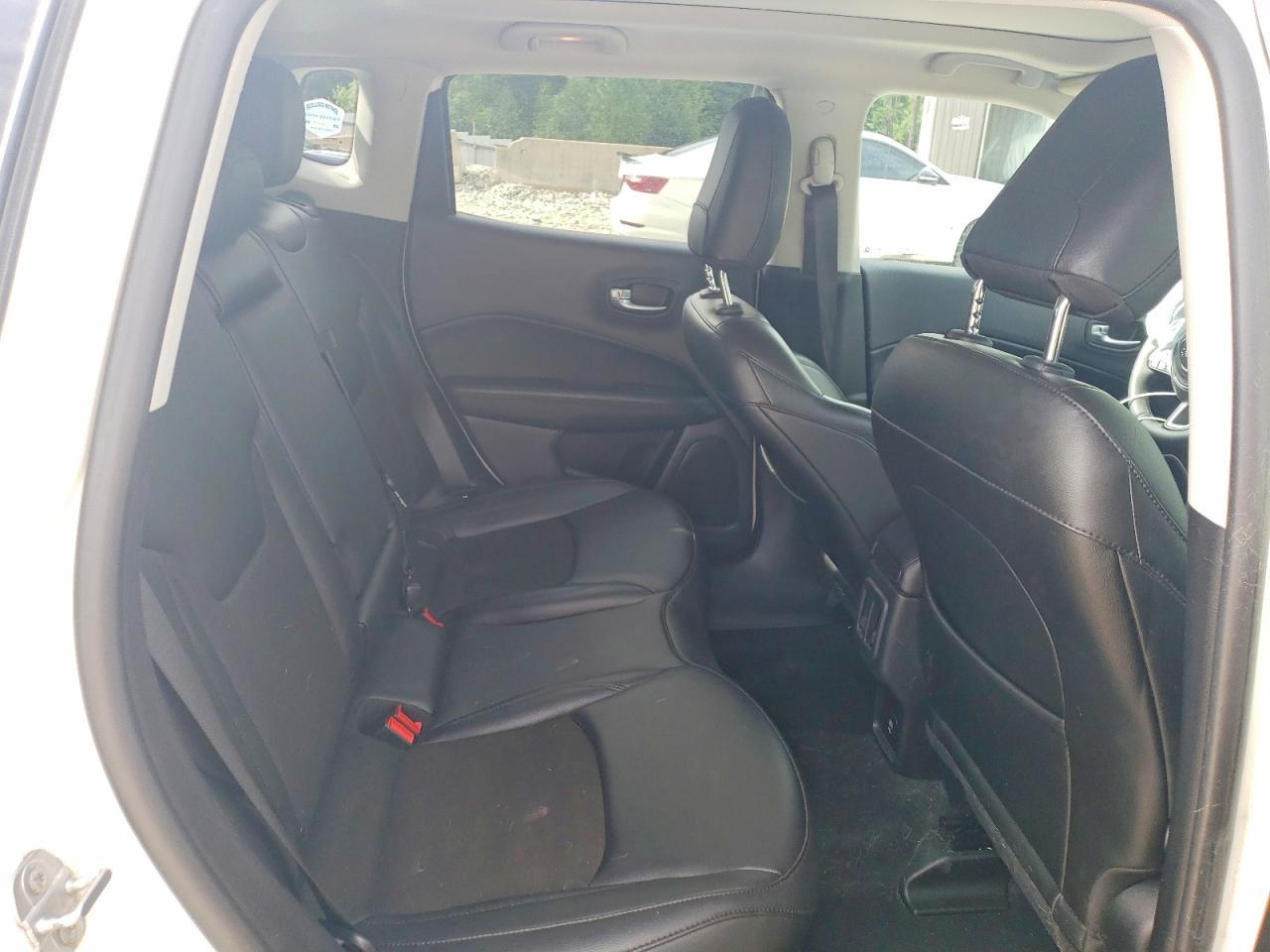 2021 Jeep Compass Latitude White vin: 3C4NJDBB1MT552091