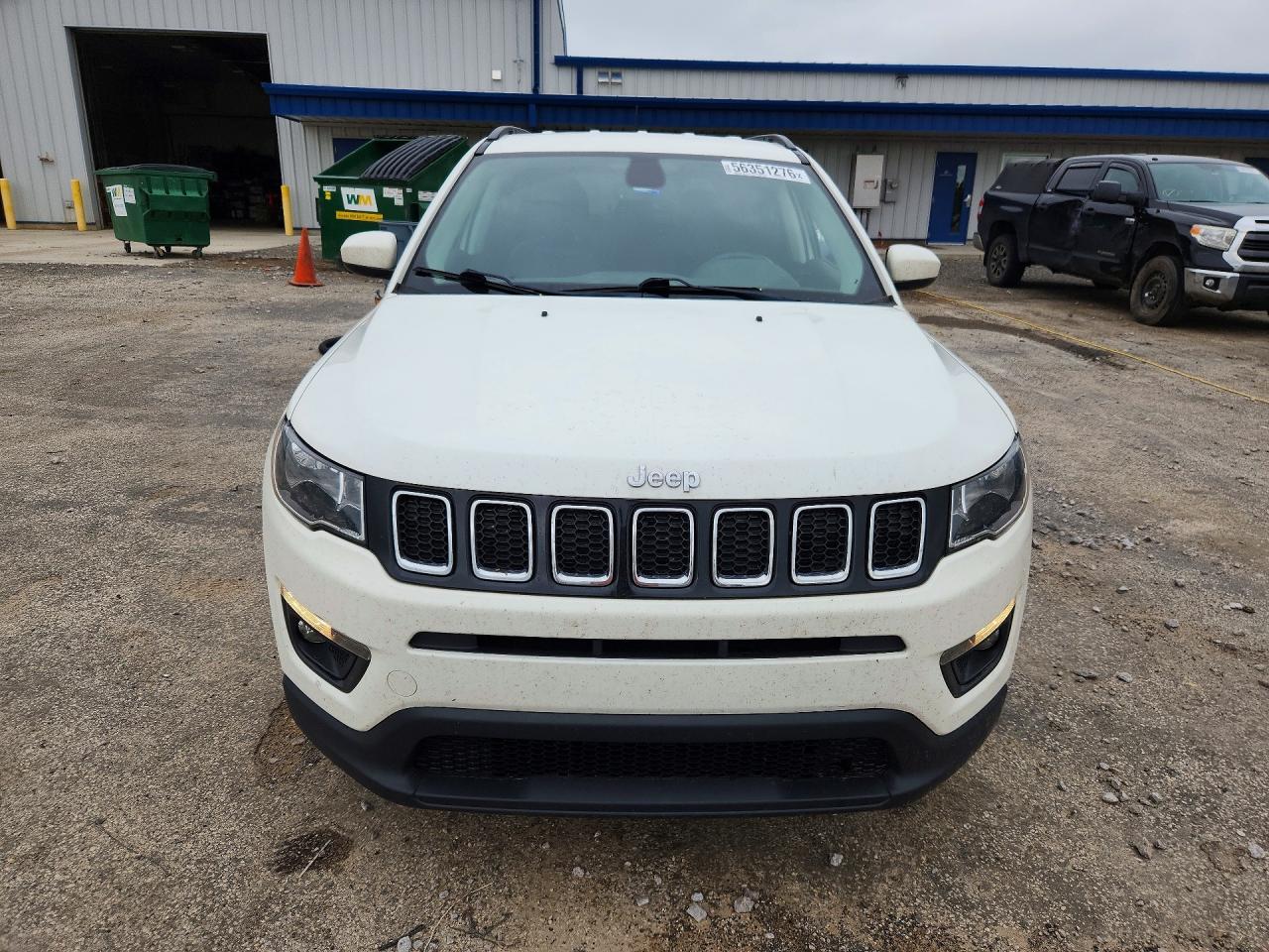 2020 Jeep Compass Latitude Белый vin: 3C4NJDBB2LT132855