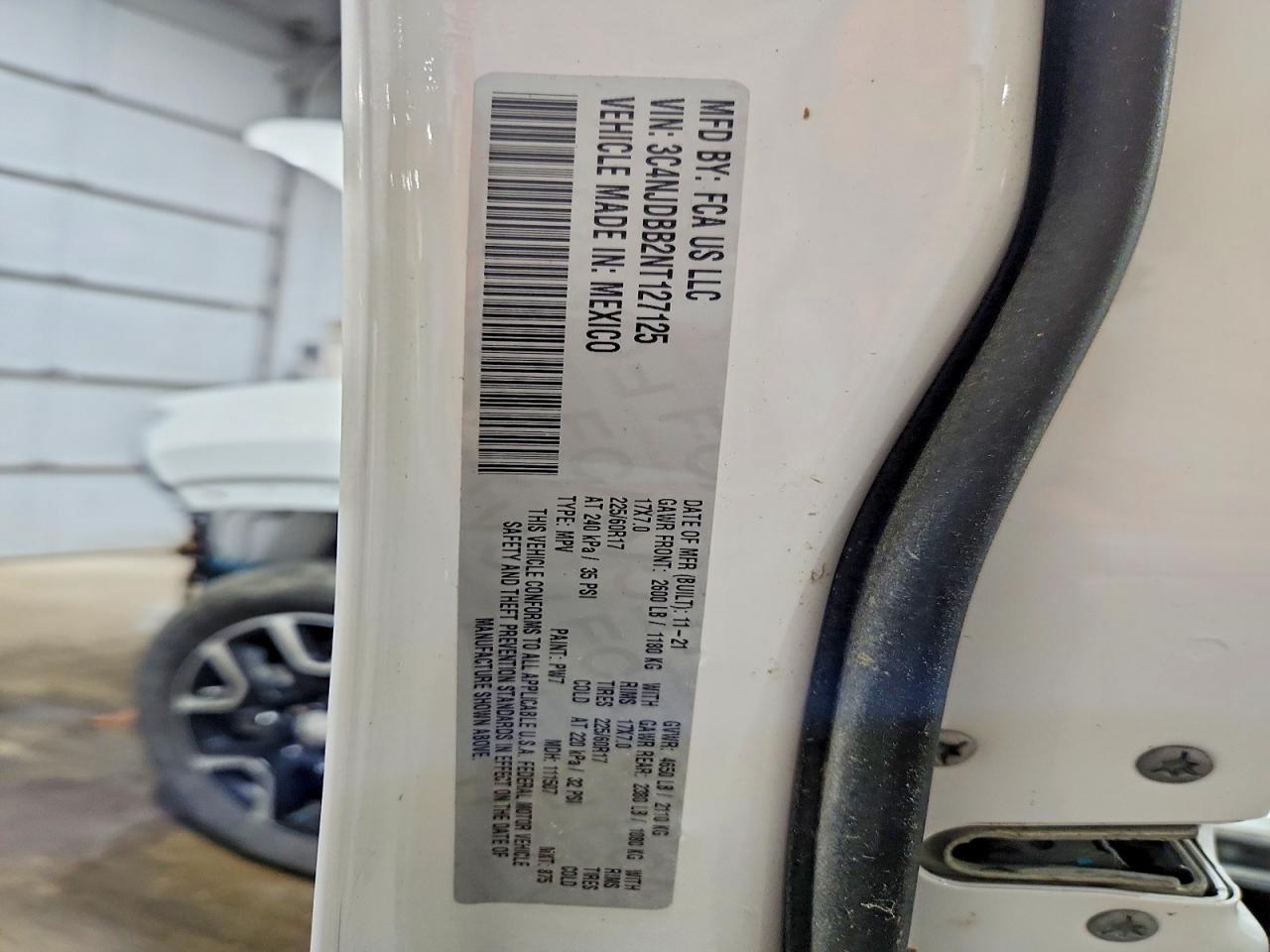2022 Jeep Compass Latitude White vin: 3C4NJDBB2NT127125