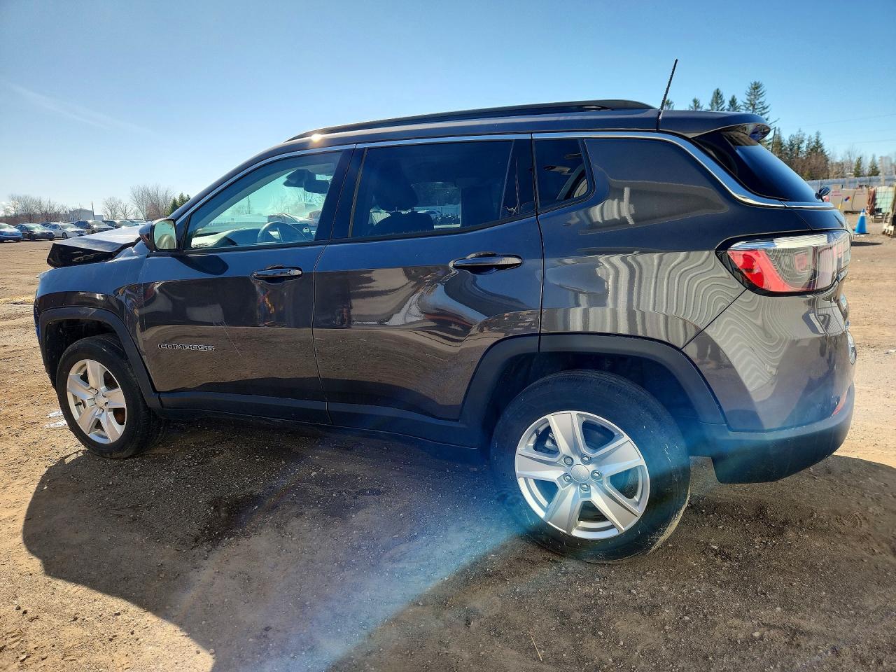 2022 Jeep Compass Latitude Gray vin: 3C4NJDBB2NT213826
