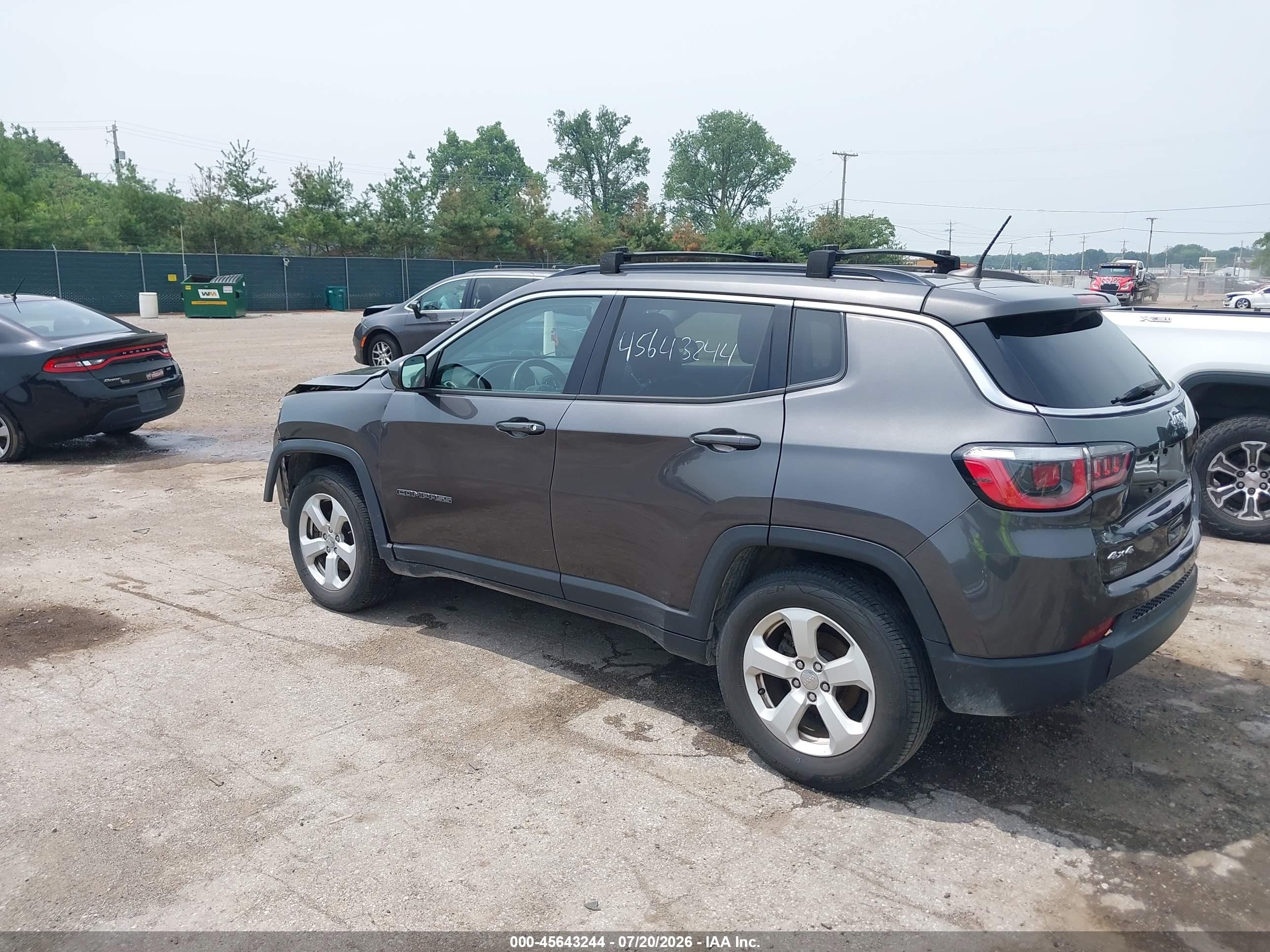 2017 Jeep Compass Latitude Gray vin: 3C4NJDBB4HT650750