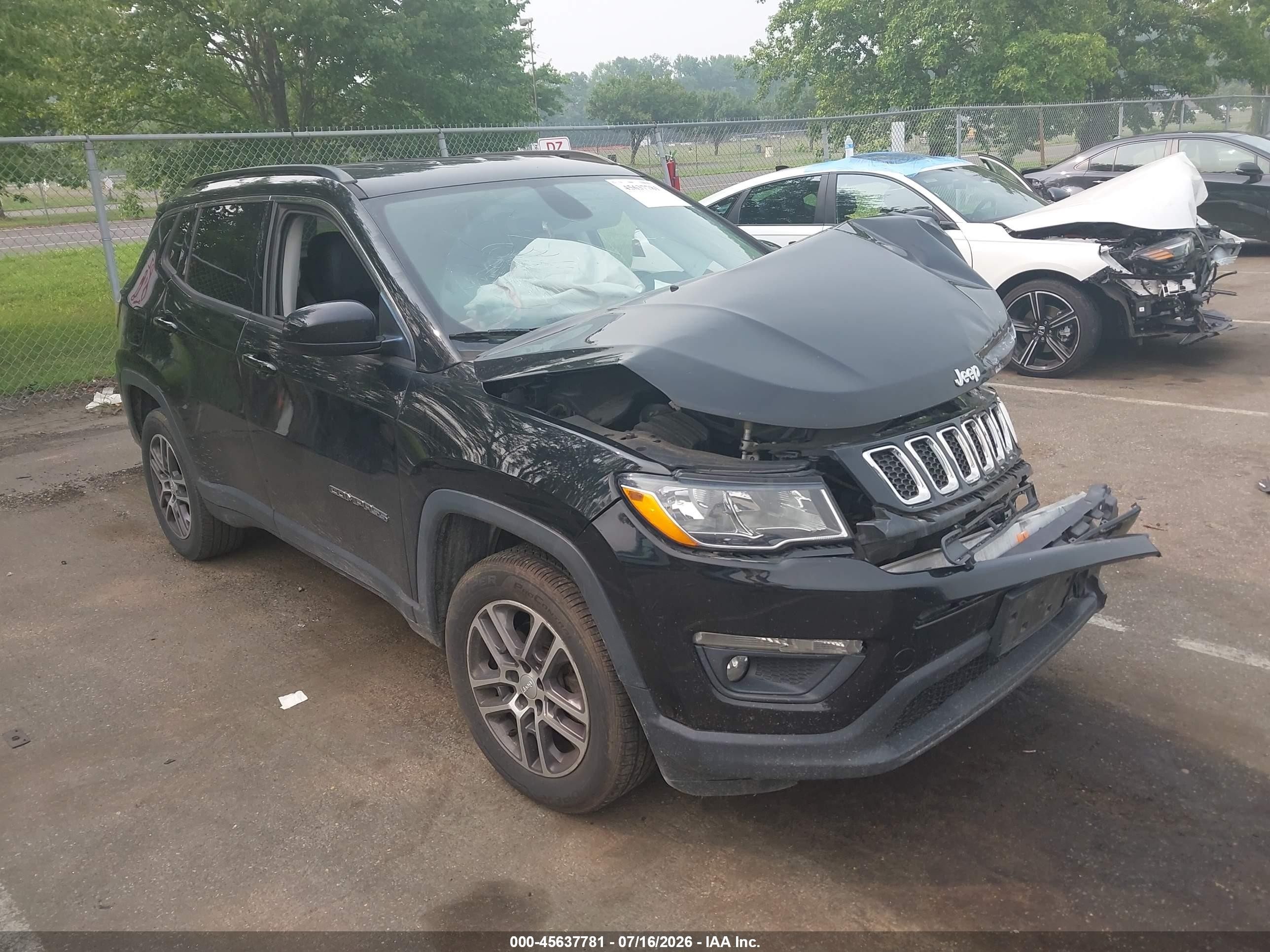 2017 Jeep Compass Latitude Black vin: 3C4NJDBB4HT651154