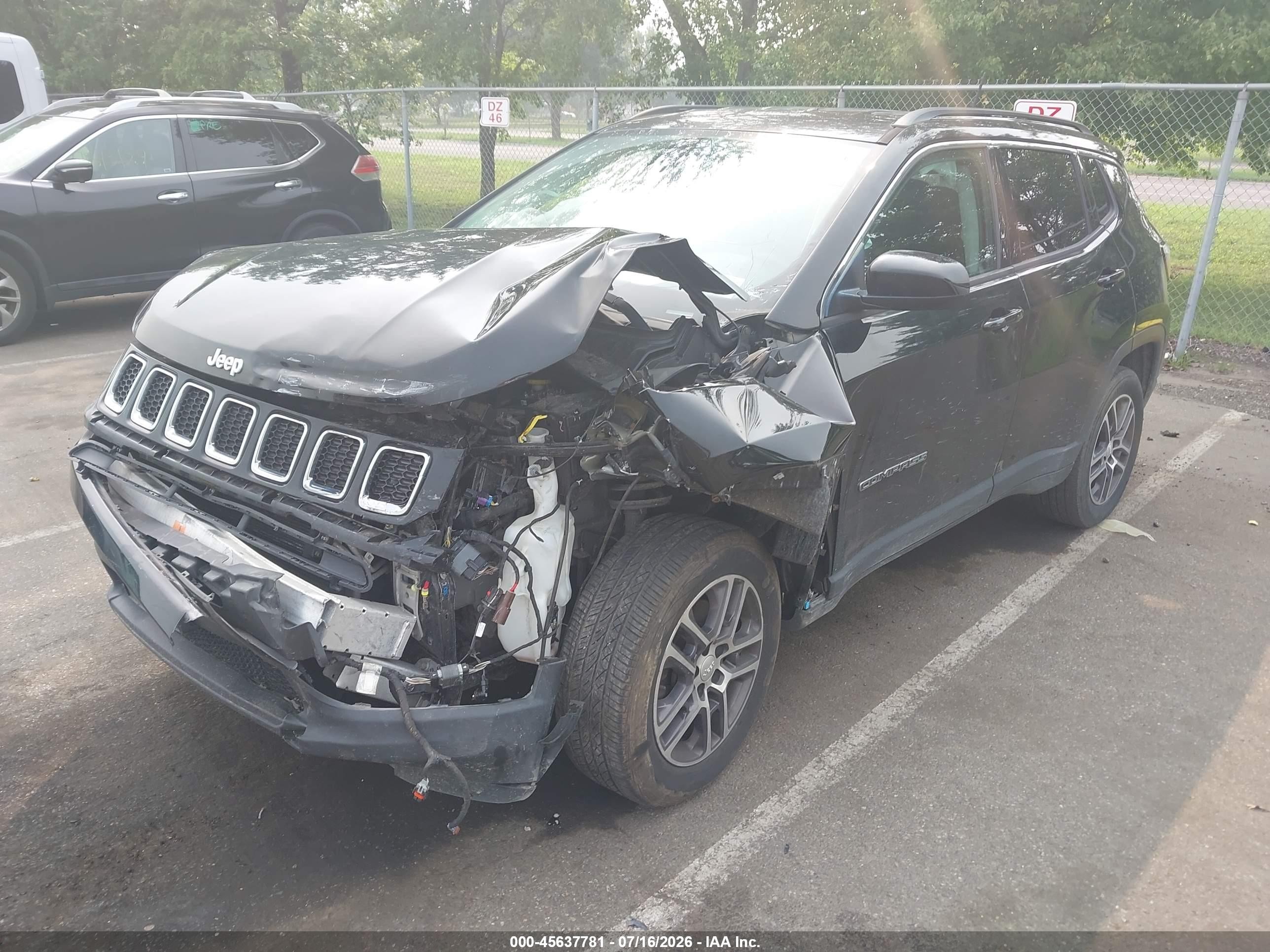 2017 Jeep Compass Latitude Black vin: 3C4NJDBB4HT651154