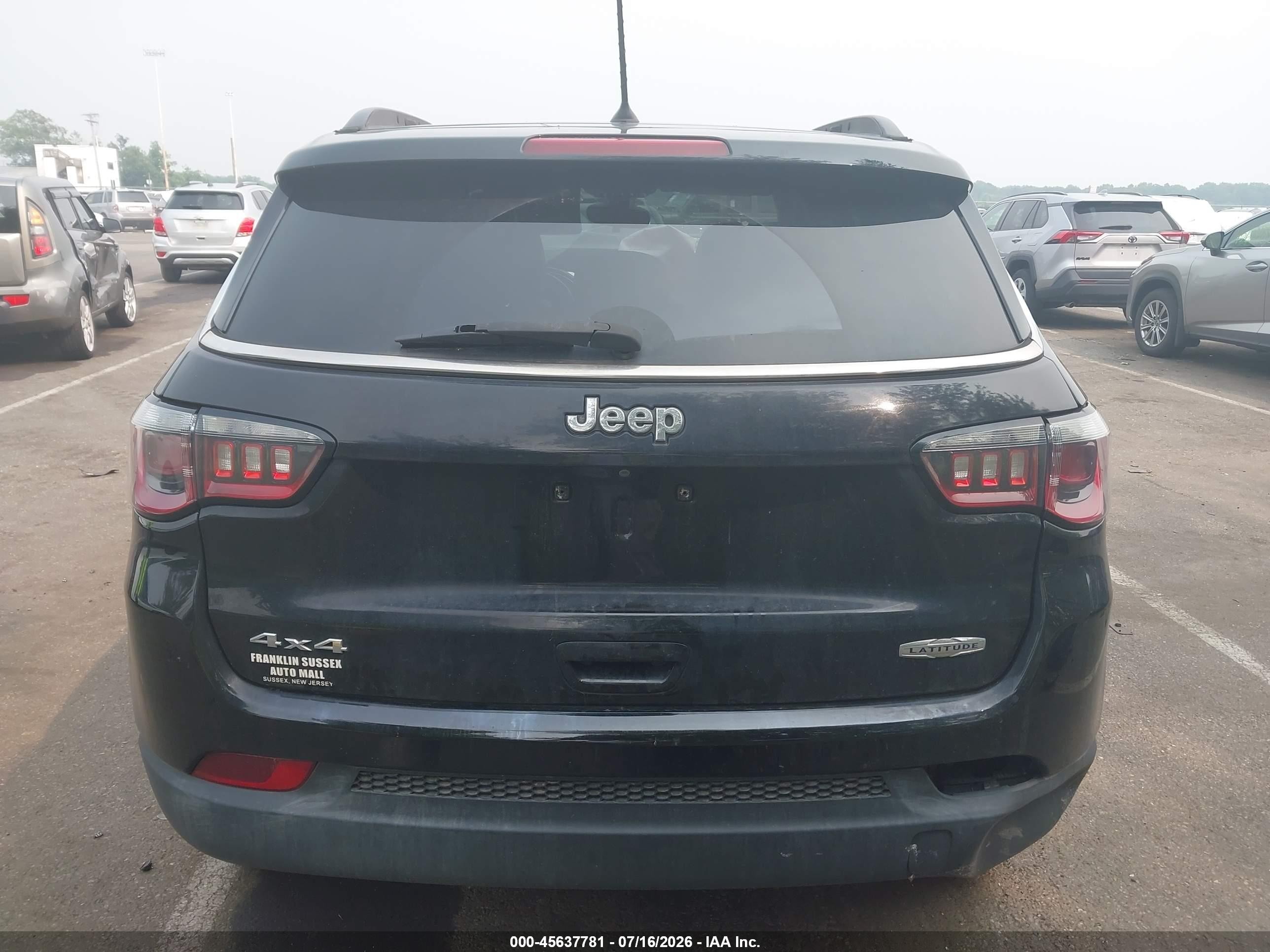 2017 Jeep Compass Latitude Black vin: 3C4NJDBB4HT651154