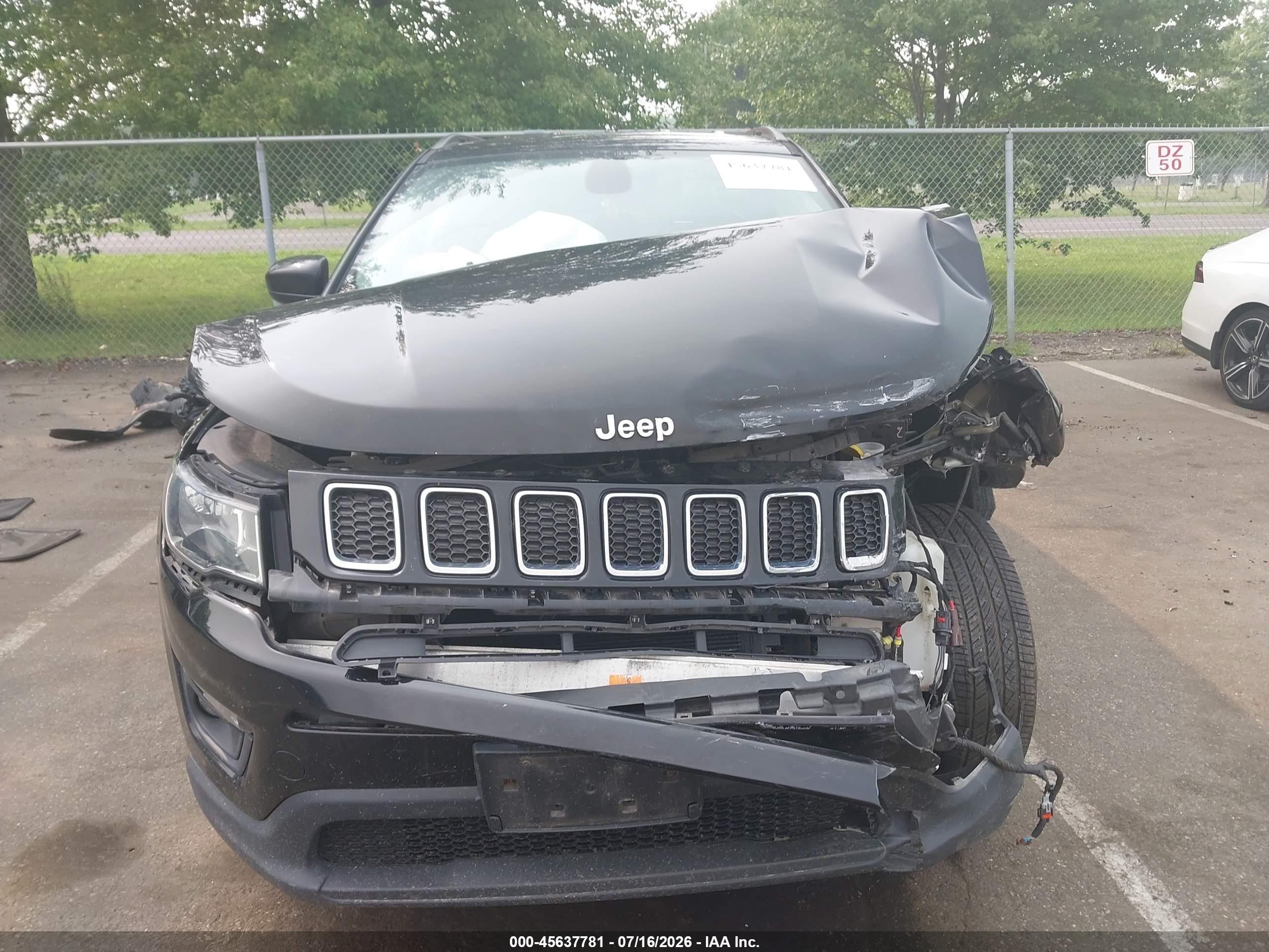 2017 Jeep Compass Latitude Black vin: 3C4NJDBB4HT651154