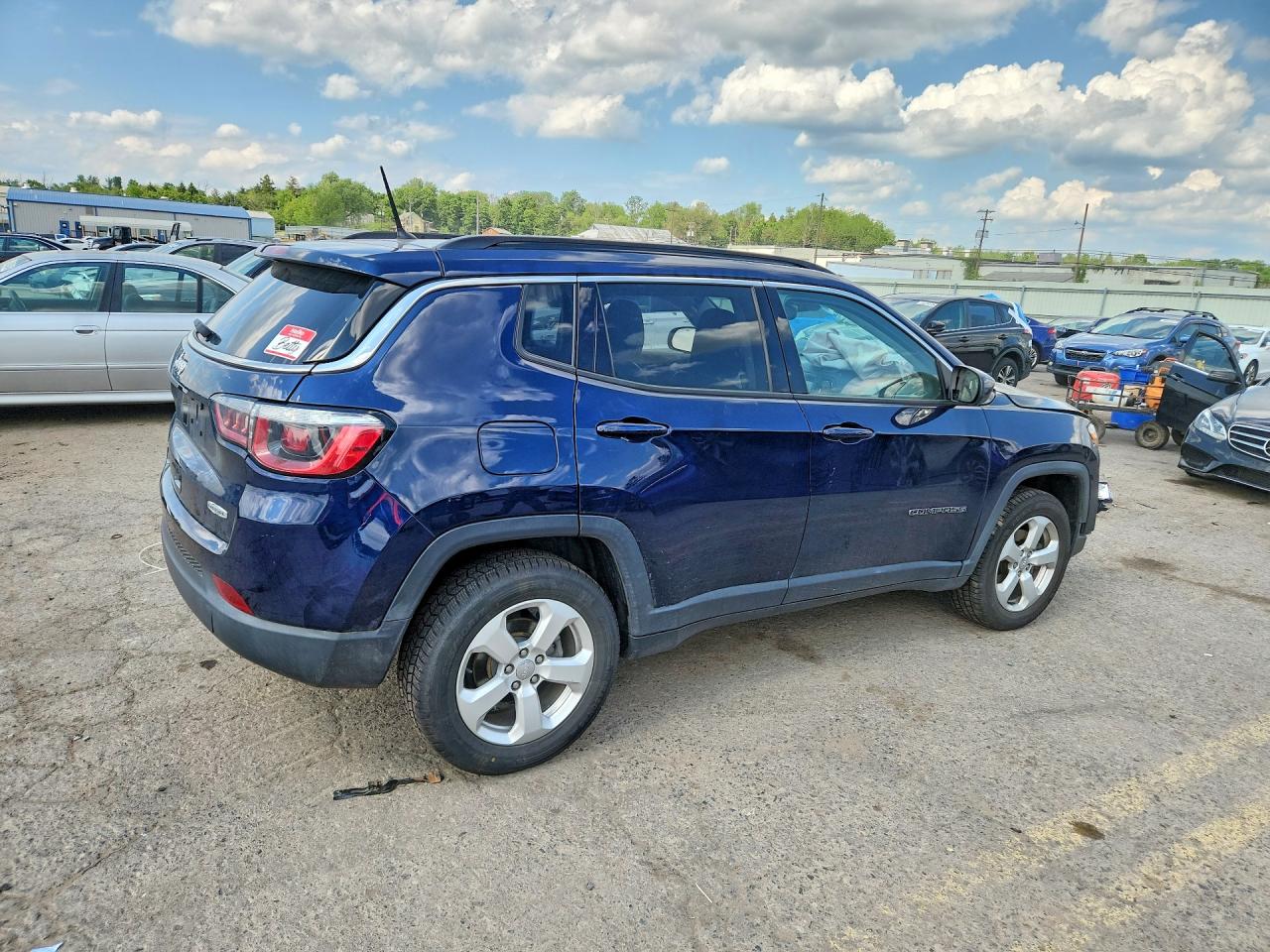 2018 Jeep Compass Latitude Синий vin: 3C4NJDBB4JT239547